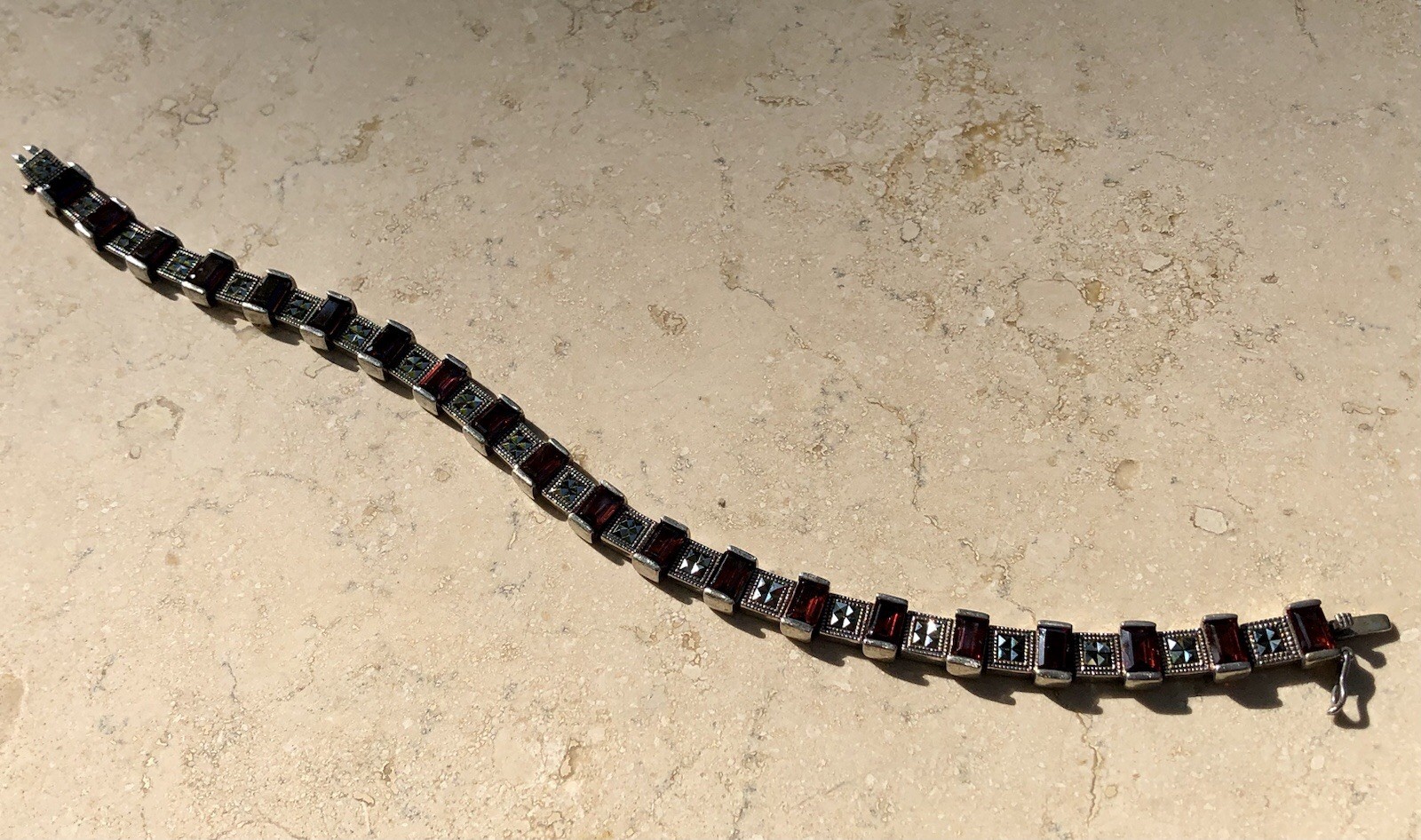 ❤️✨VINTAGE Sterling Silver EMERALD CUT GARNET & MARCASITE ESTATE Tennis Bracelet