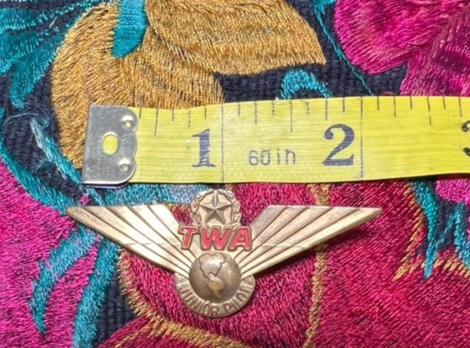 Vintage 1960’s TWA “Junior Pilot” Gold Tone Metal Flying Wings Souvenir Pin