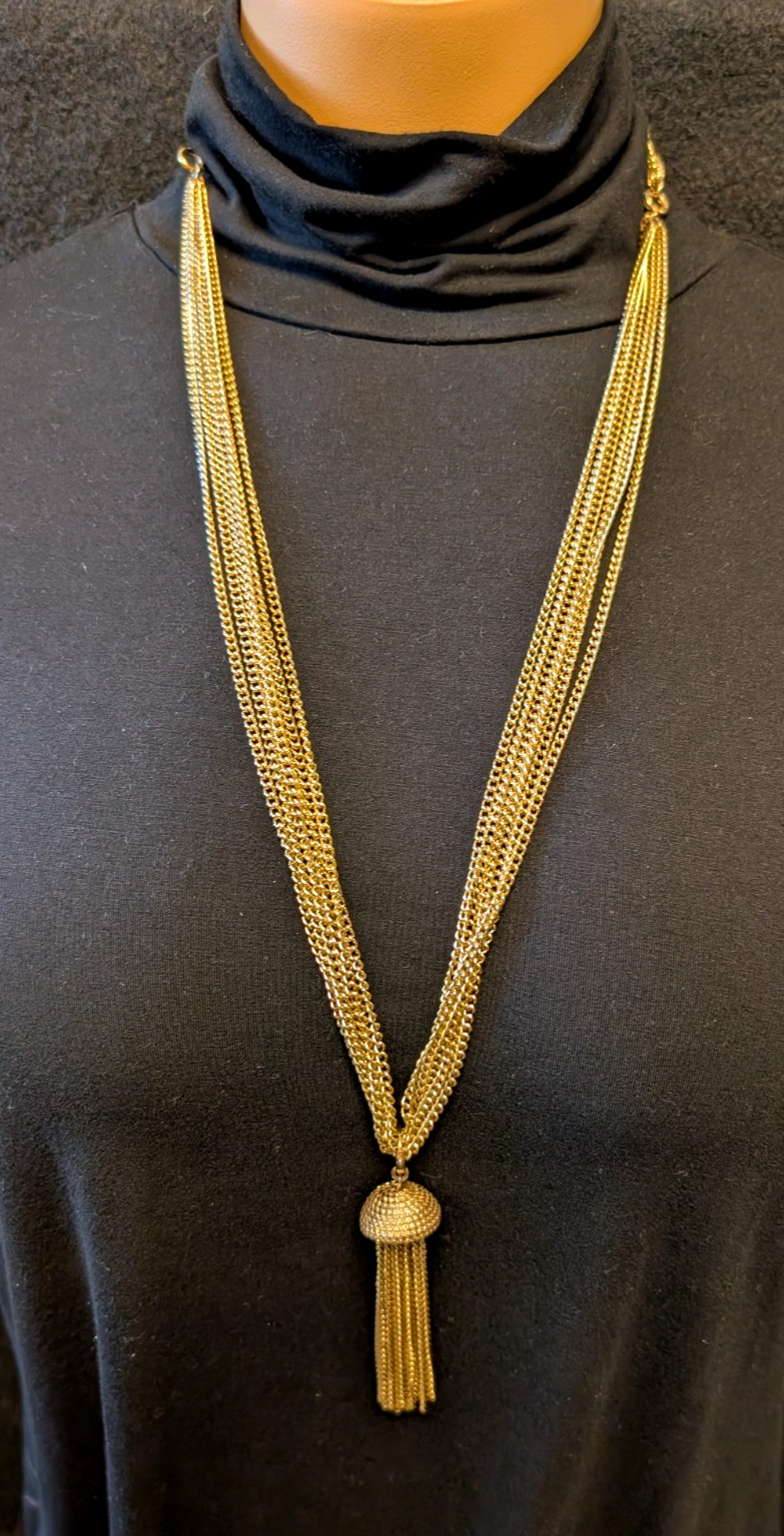 Vintage Women’s Sarah Coventry 36″ Goldtone Multichain Tassle Pendant Necklace
