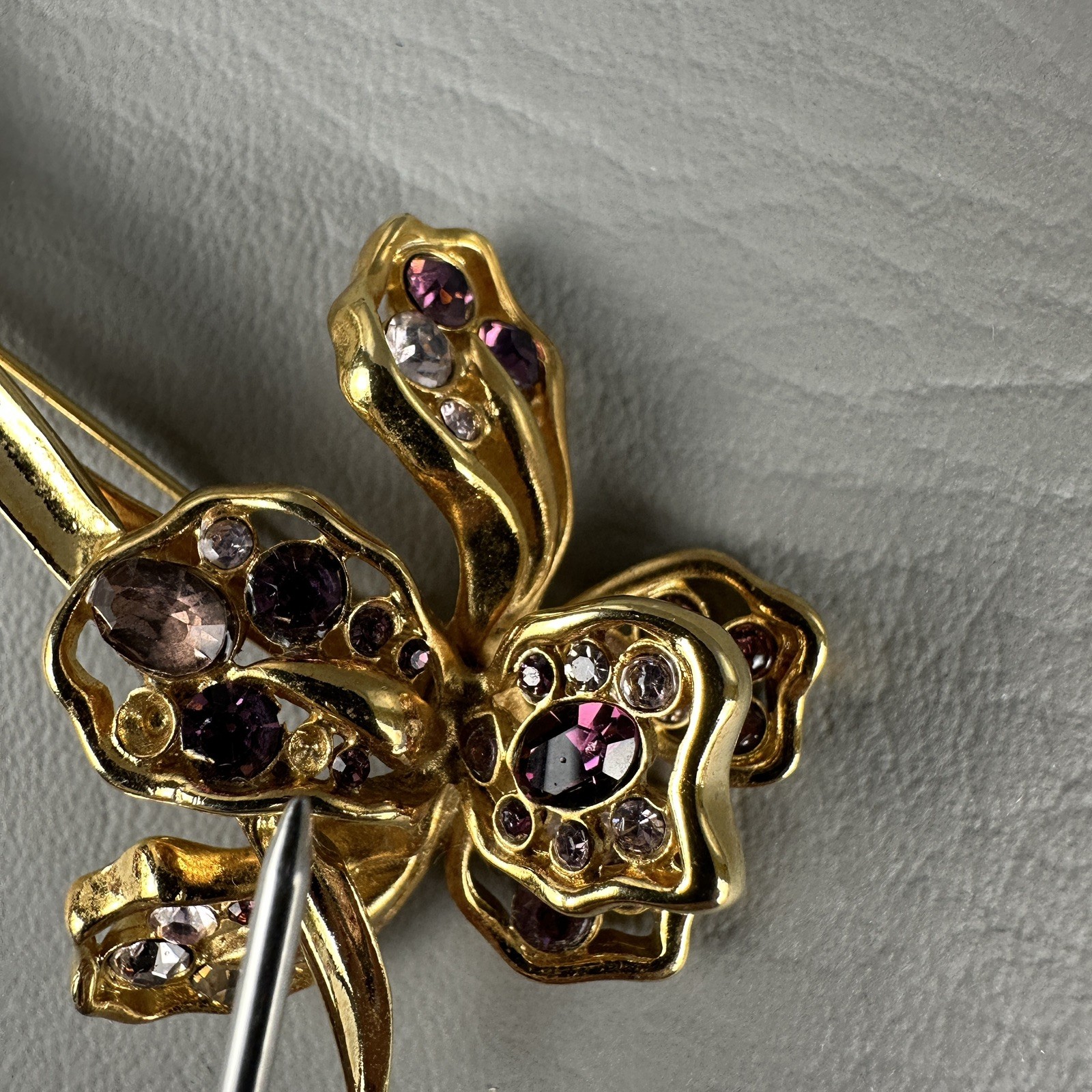 Vintage Flower Brooch Gold Tone Orchid Iris Purple Rhinestones 3.25″