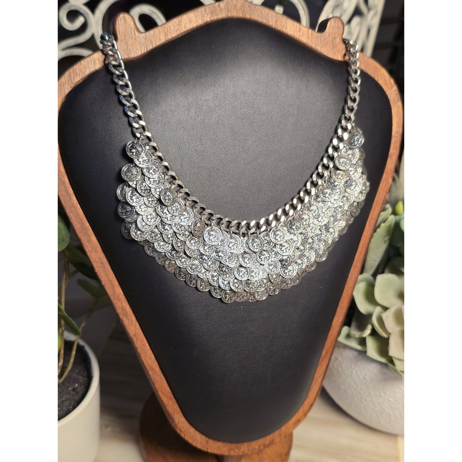 Vintage Faux Coin Chain Link Silver-Tone Statement Necklace Brutalist Adjustable