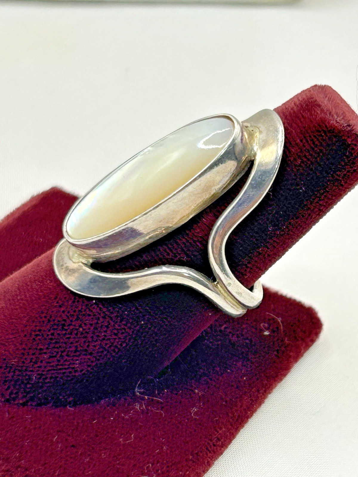Signed DDD Dominique Dinouart Sterling Silver MOP Ring Size 9