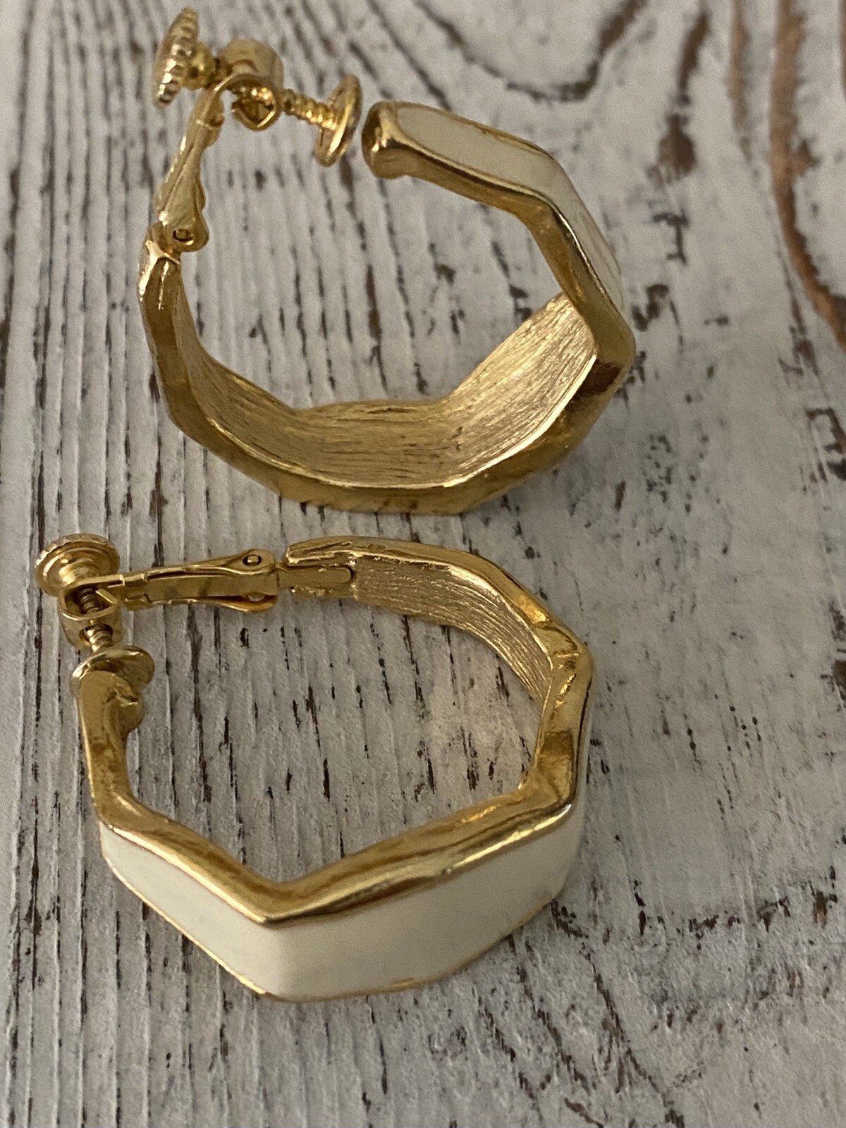 Goldette Earrings Creme Ivory Enamel Gold Tone Screw Back Vintage 1960s