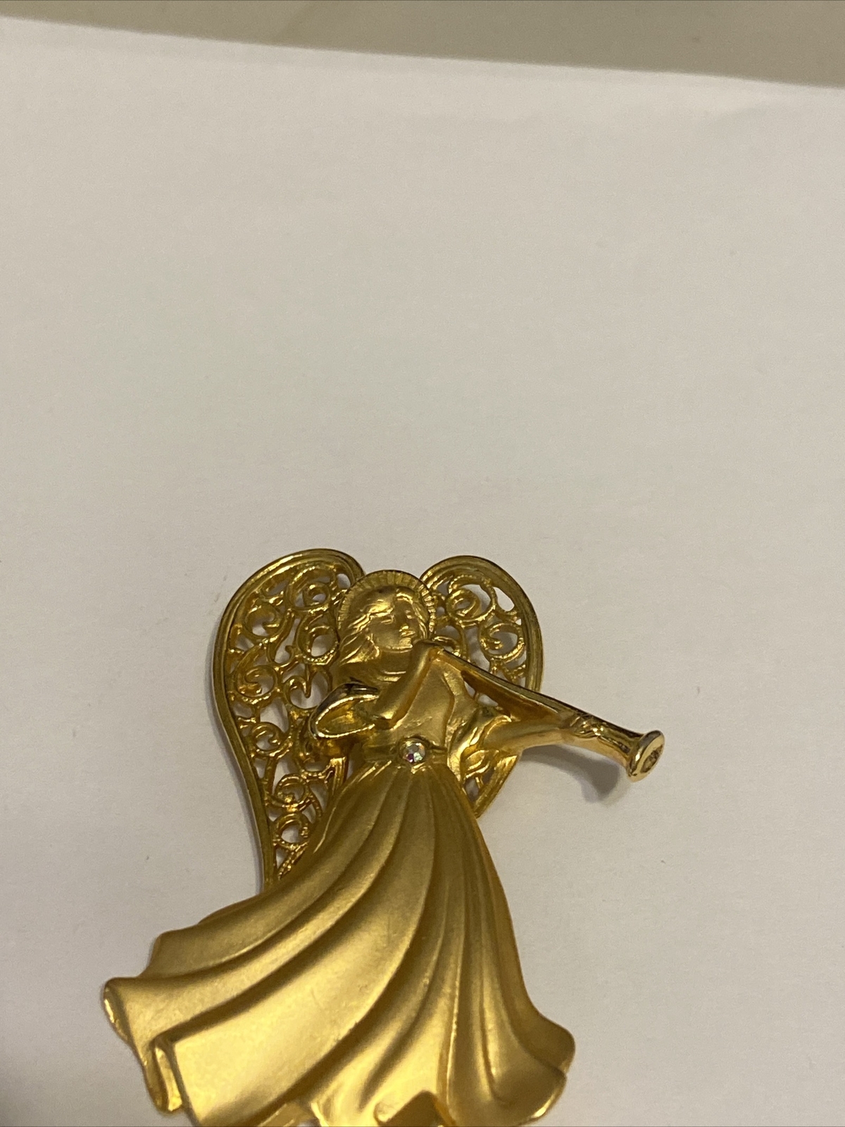 Angel Brooch With Harp Goldtone. 2 in X 1 1/2 in.