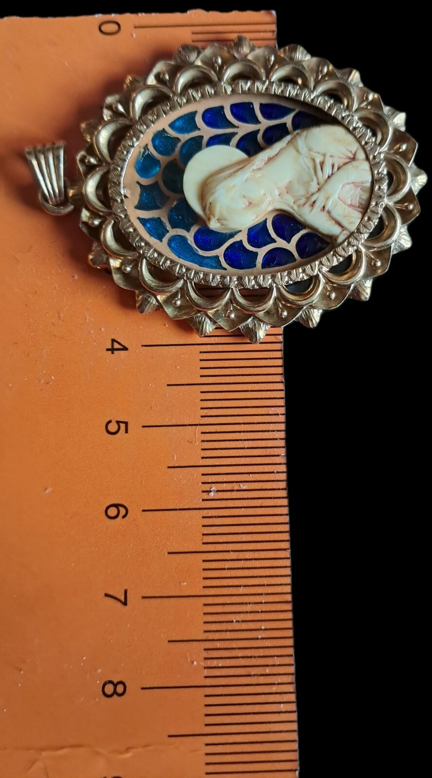 Fine Antique Art Nouveau 18K Gold Plique a Jour Virgin Mary Pendant Ca 1900
