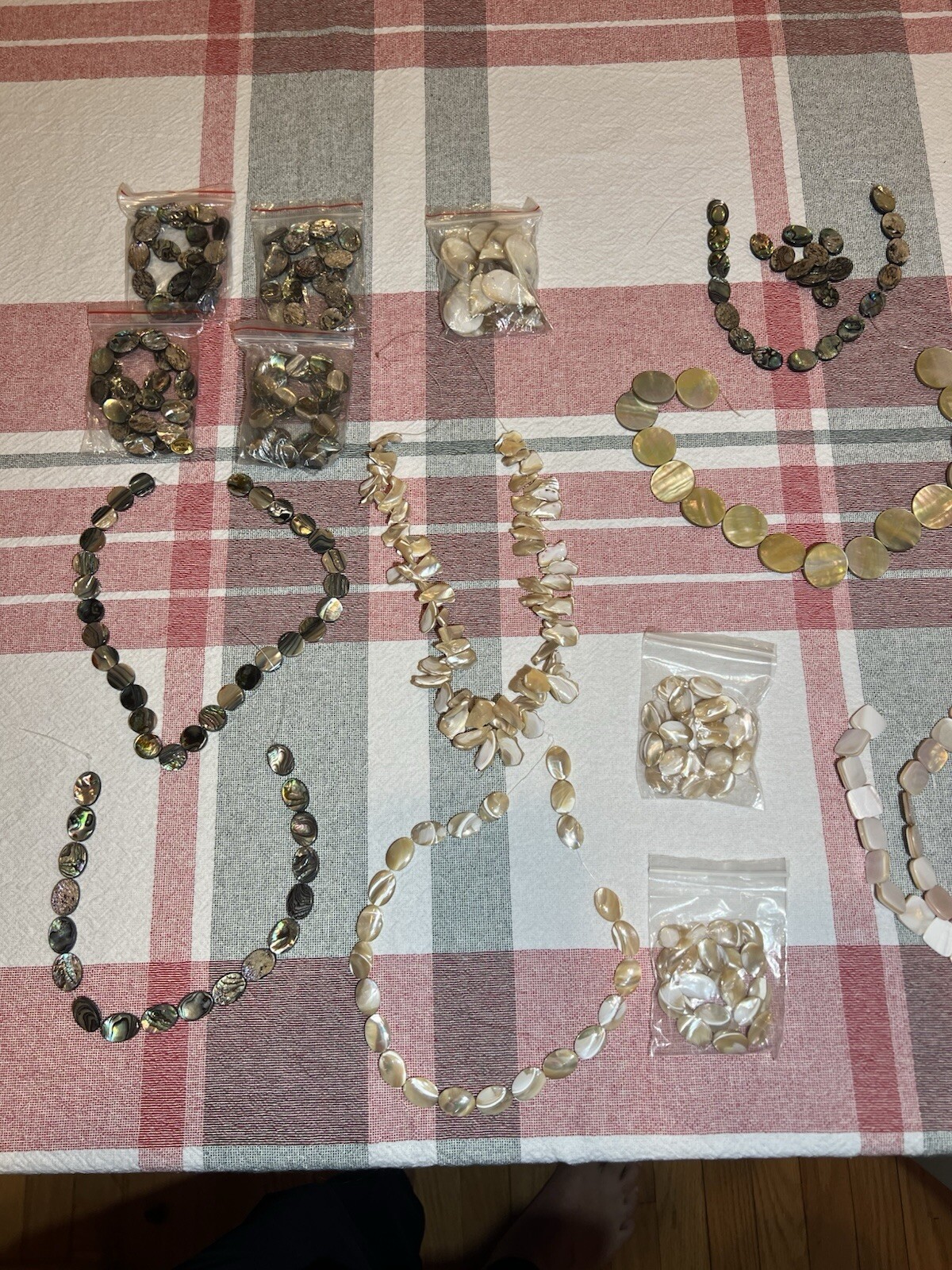 Mother Of Pearl Strands Lot Collection And Other Beautiful Shell Jewelry Pieces