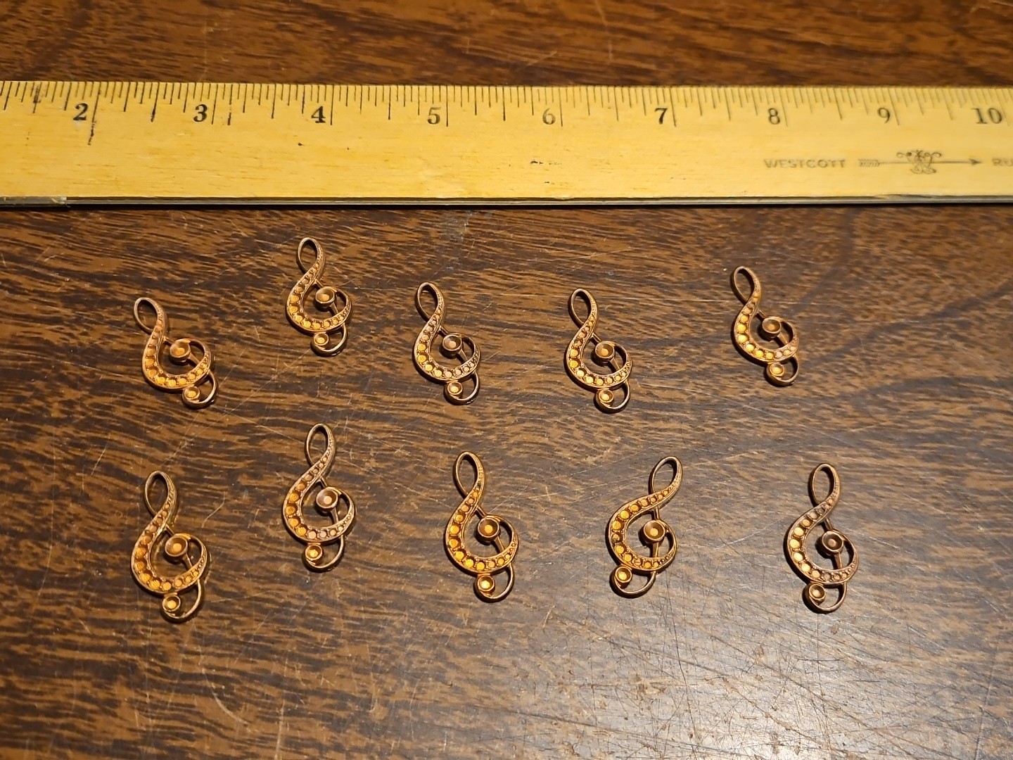 Lot Of 10 Musical Notes France Vintage 60s Brass Stampings Findings Jewelry
