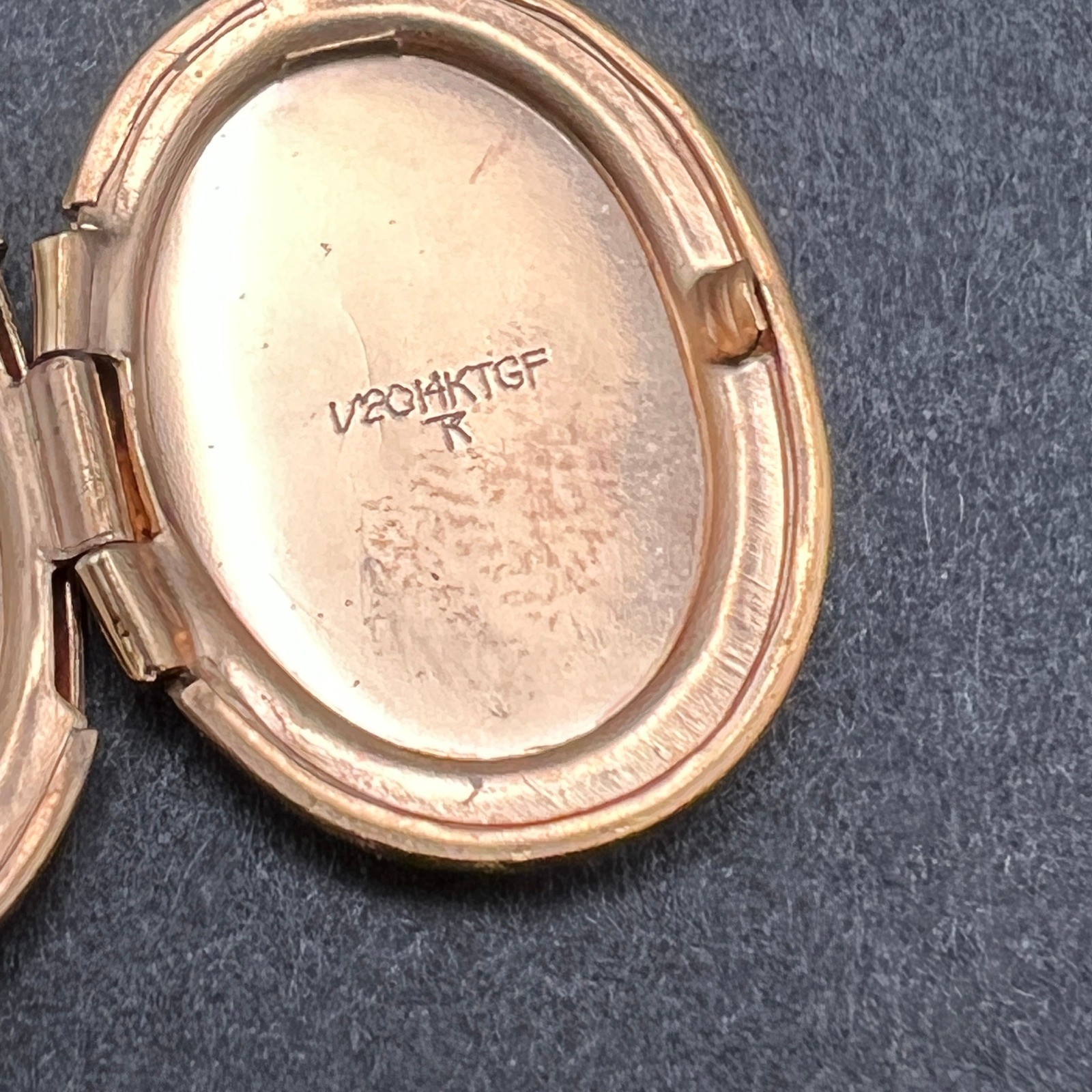 Vintage Gold Filled Locket Necklace Oval Forever In My Heart 14KT 18″