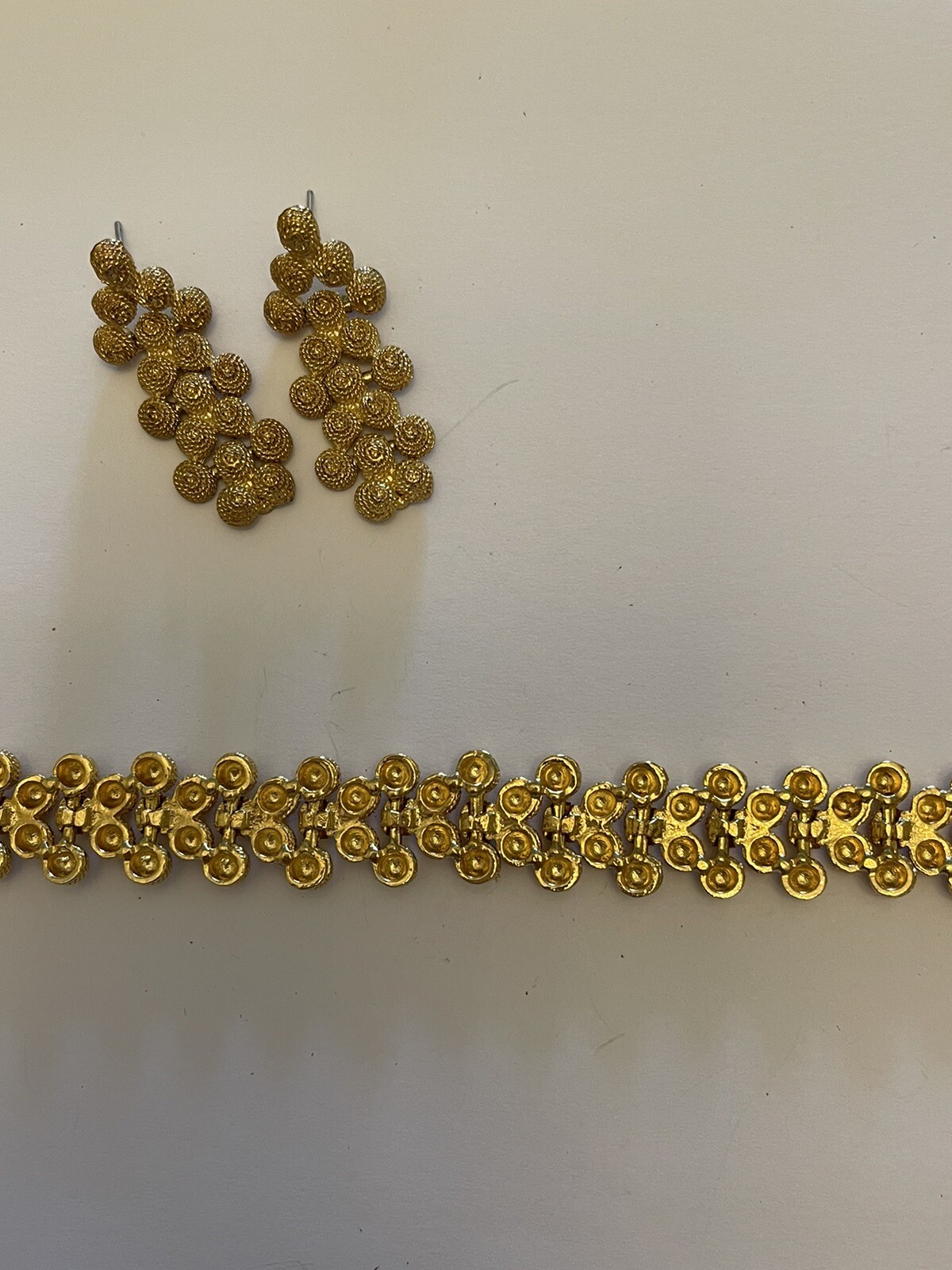 Vintage Goldtone Granulated 1/2” Wide 8” Long Bracelet & Match Drop Earrings 1.5
