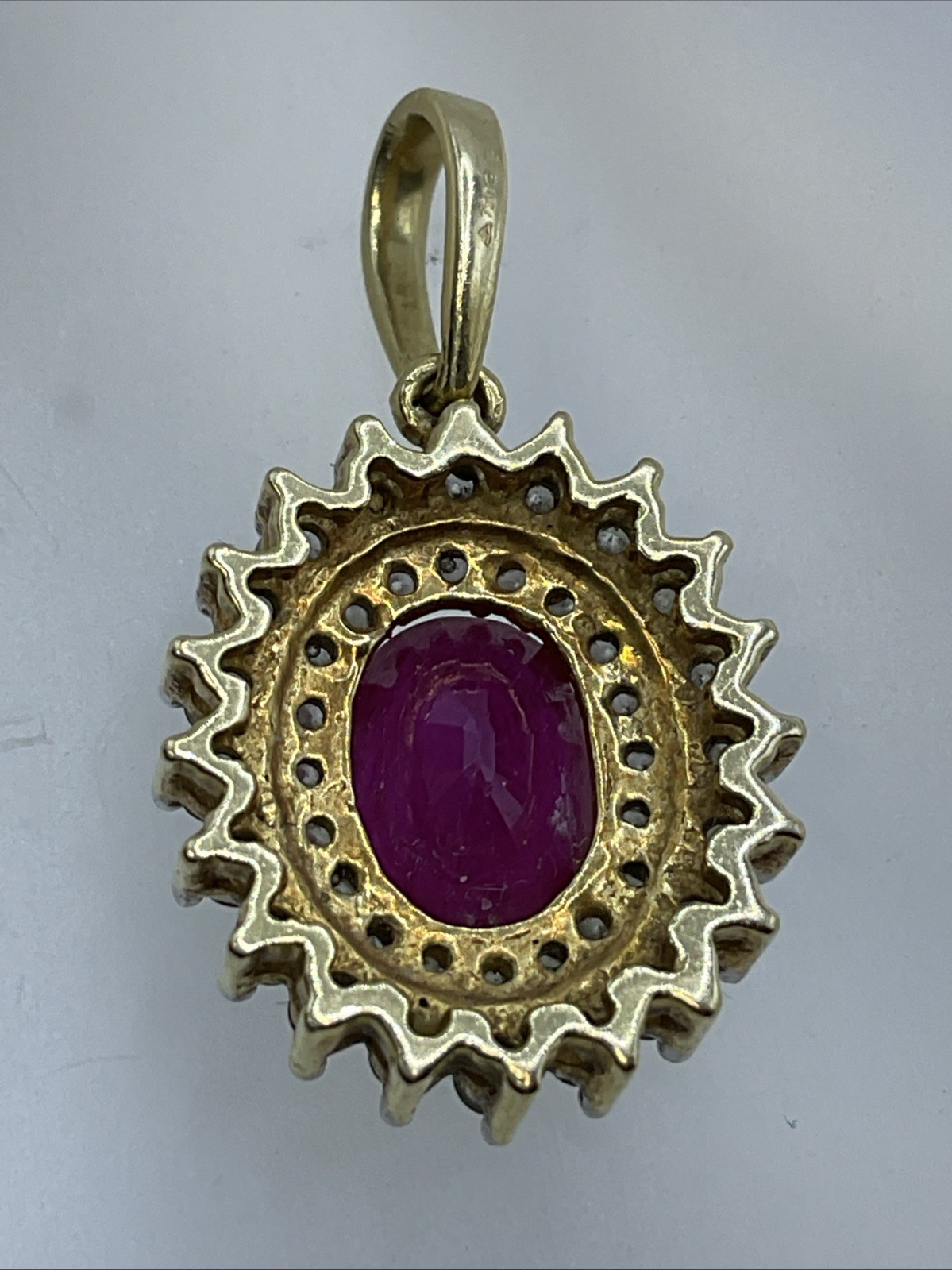VINTAGE HANDMADE Solid 18K(750) Y.Gold Ruby & Diamonds DOUBLE HALO Style Pendant