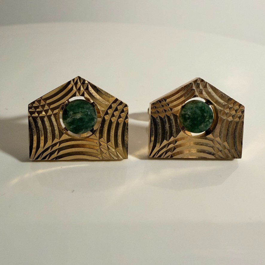 Vintage Green Jade Stone Cabachon & Gold Tone Cuff Links House or Church Shaped