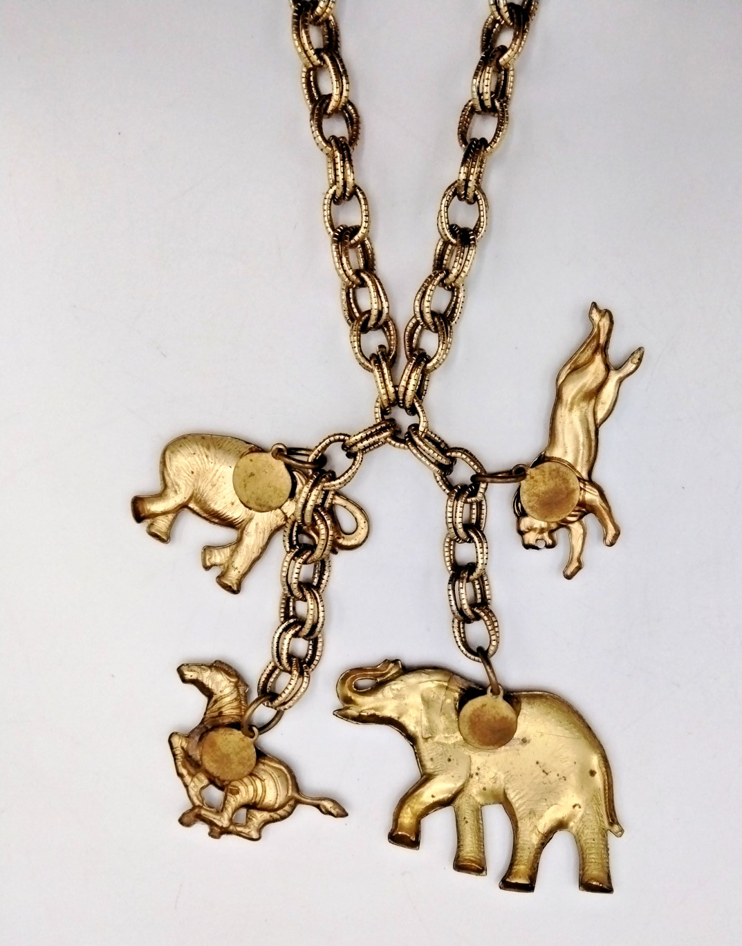 Vintage Gold Tone Safari Animal Charm Necklace Elephant Zebra Lion 18″ Statement