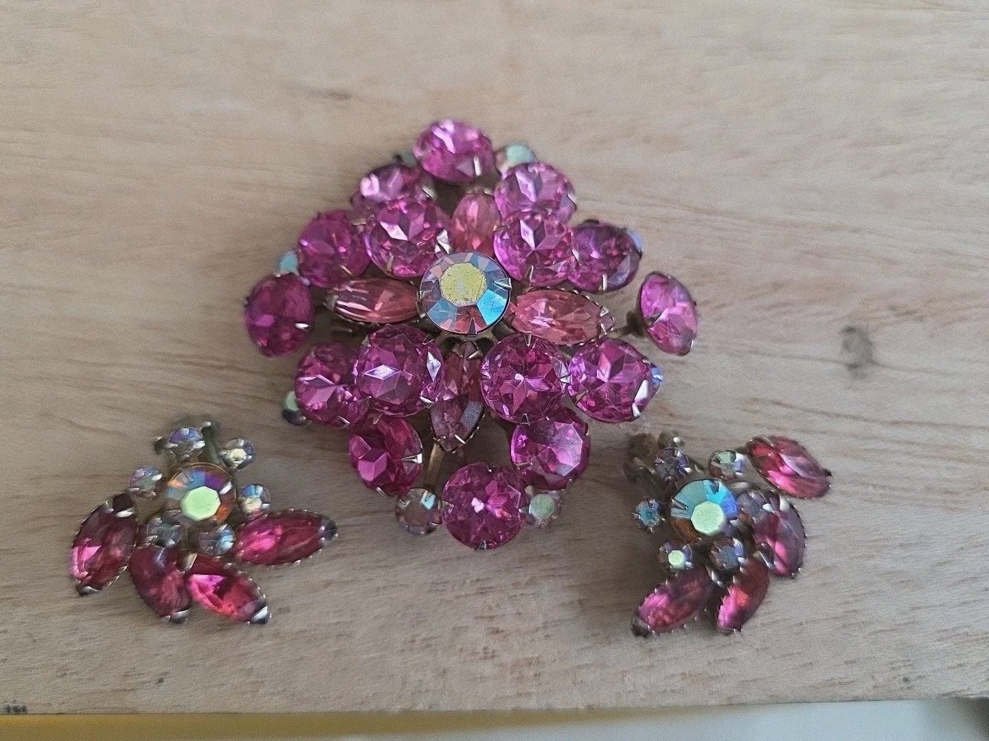 Vintage Rhinestone Dome Brooch Crystal Fuchsia Pink Red Garnet Layered Earrings