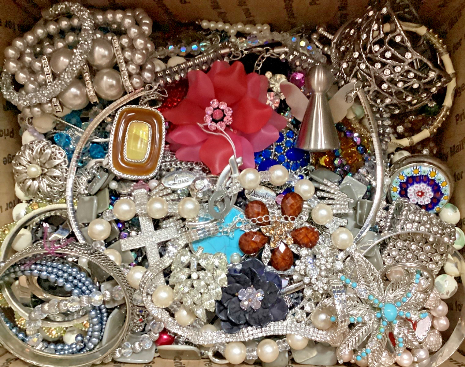 FASHION JEWELRY LOT RHINESTONE SILVER TONE NO BROKEN PIECES 9.64 POUNDS
