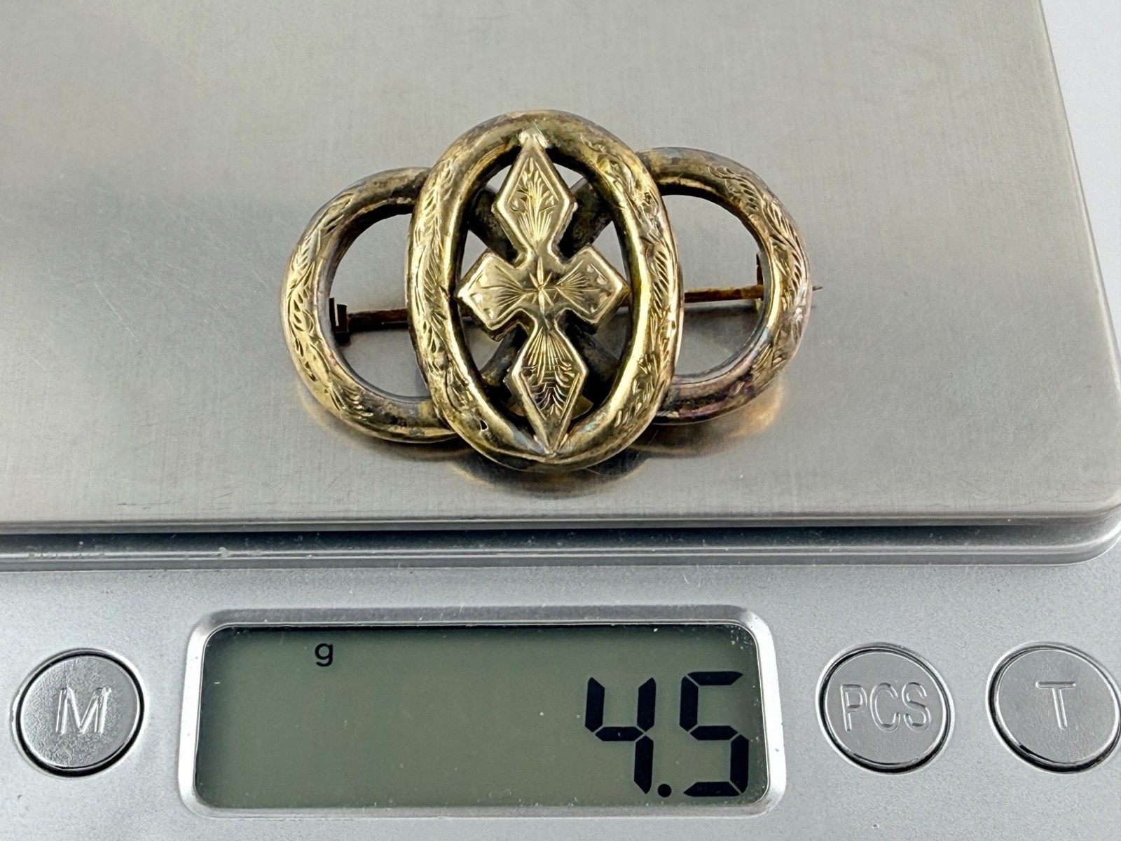 Antique Victorian Era Unmarked Gold Fill Pin Brooch 4.5g 1.5 Inch Width AS IS