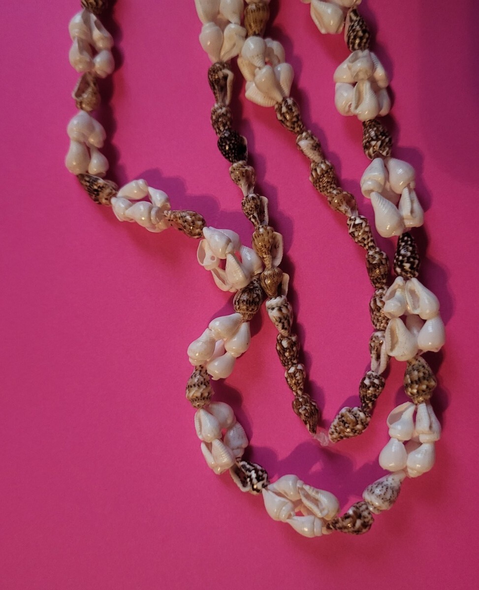 Shells And Beads Necklace 32 Inches Vintage Handcrafted