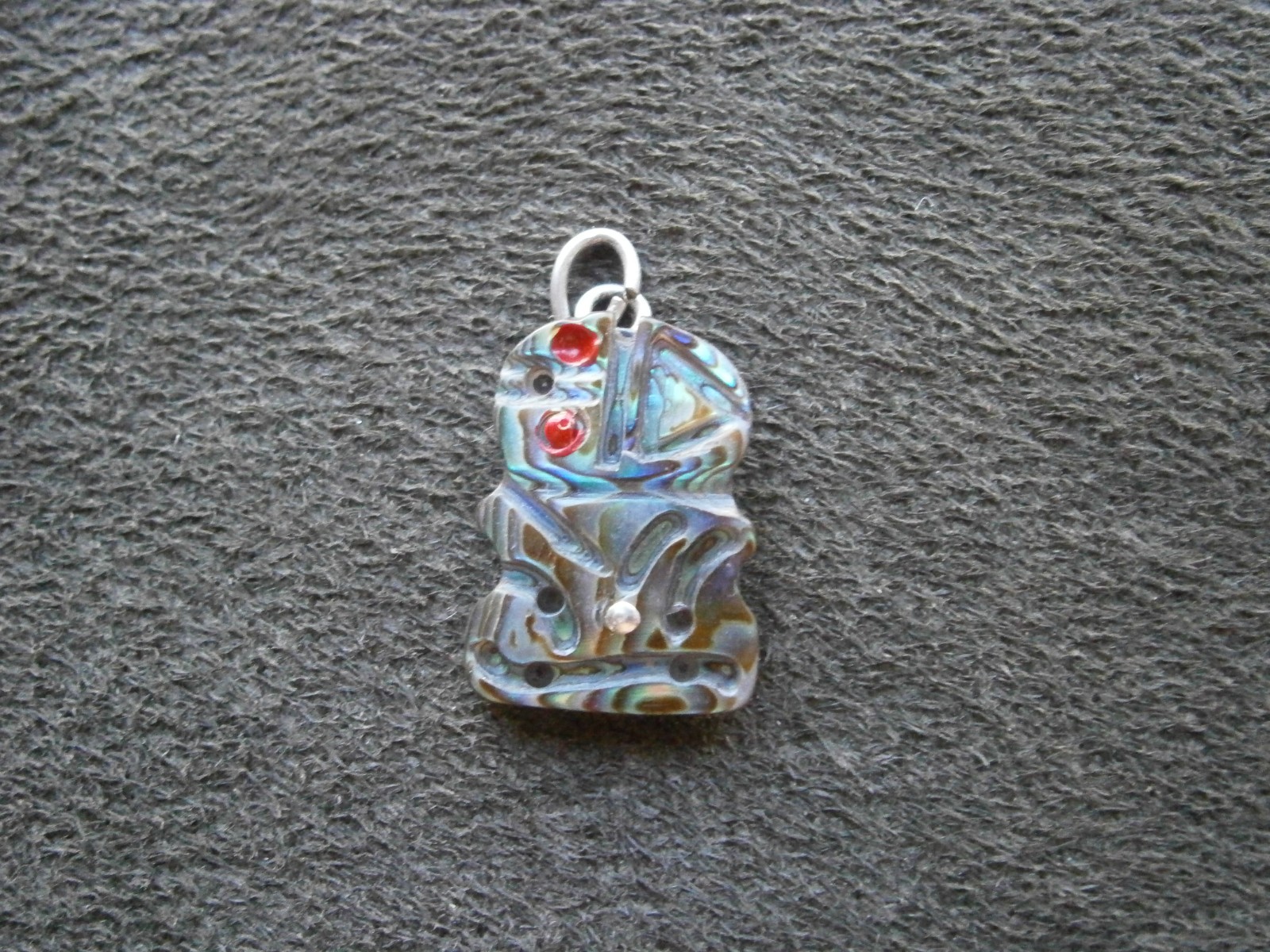 Maori Hei Tiki Vintage Paua Shell & Sterling Silver Bracelet Charm 1.3g