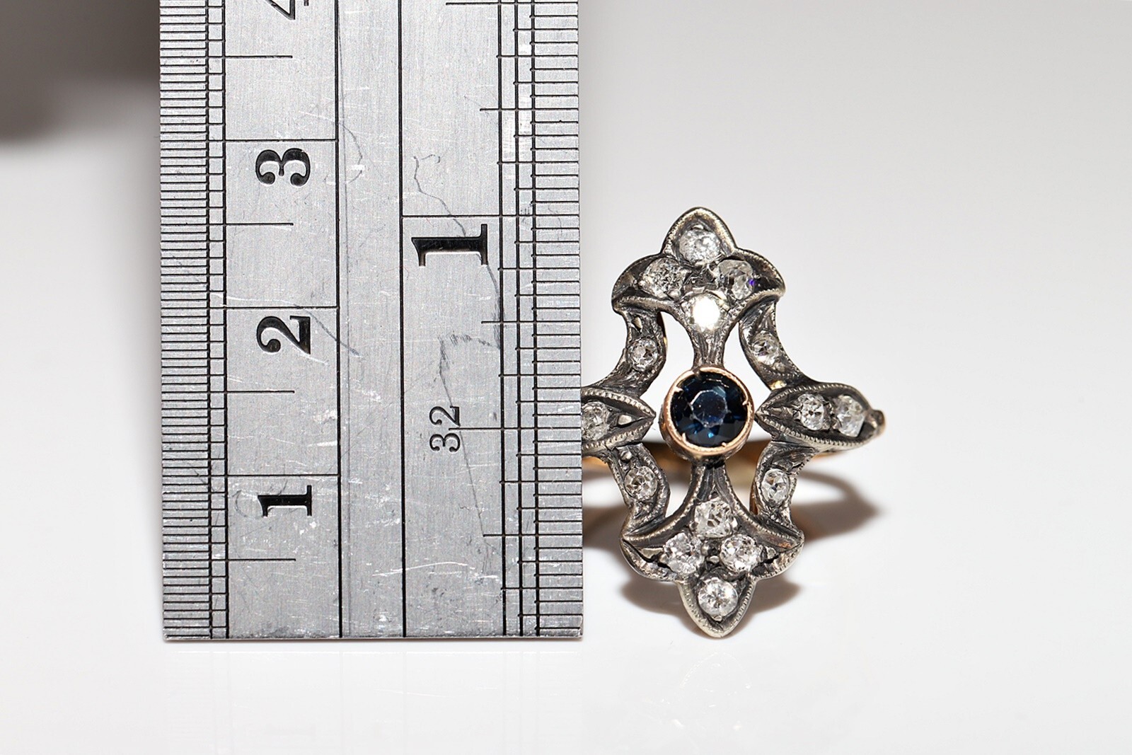 Antique Circa 1920s 14k Gold Top Silver Natural Diamond And Sapphire Ring