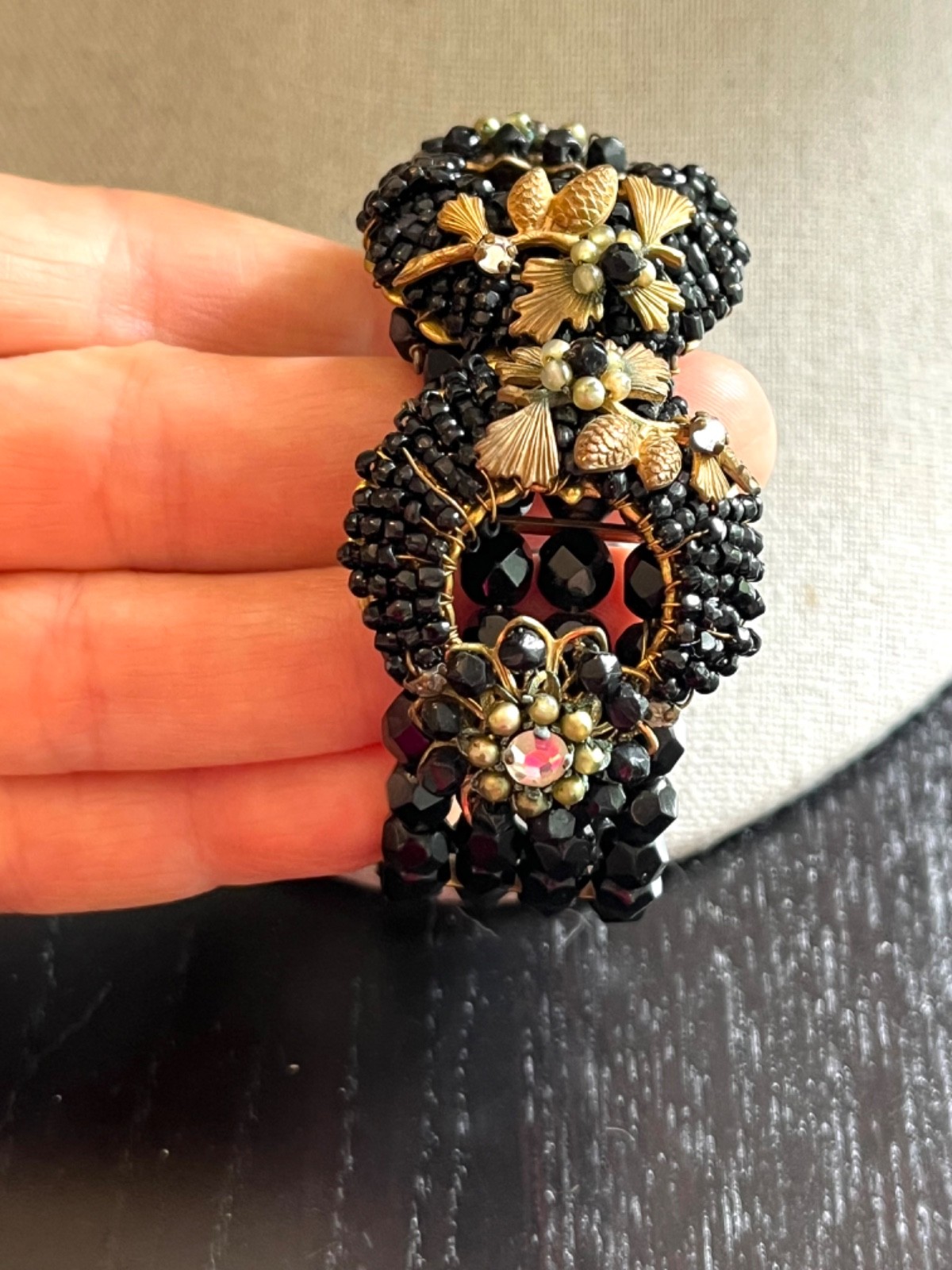 Beautiful Vintage Miriam Haskell Black Glass Bracelet Earrings Gold Pinecone