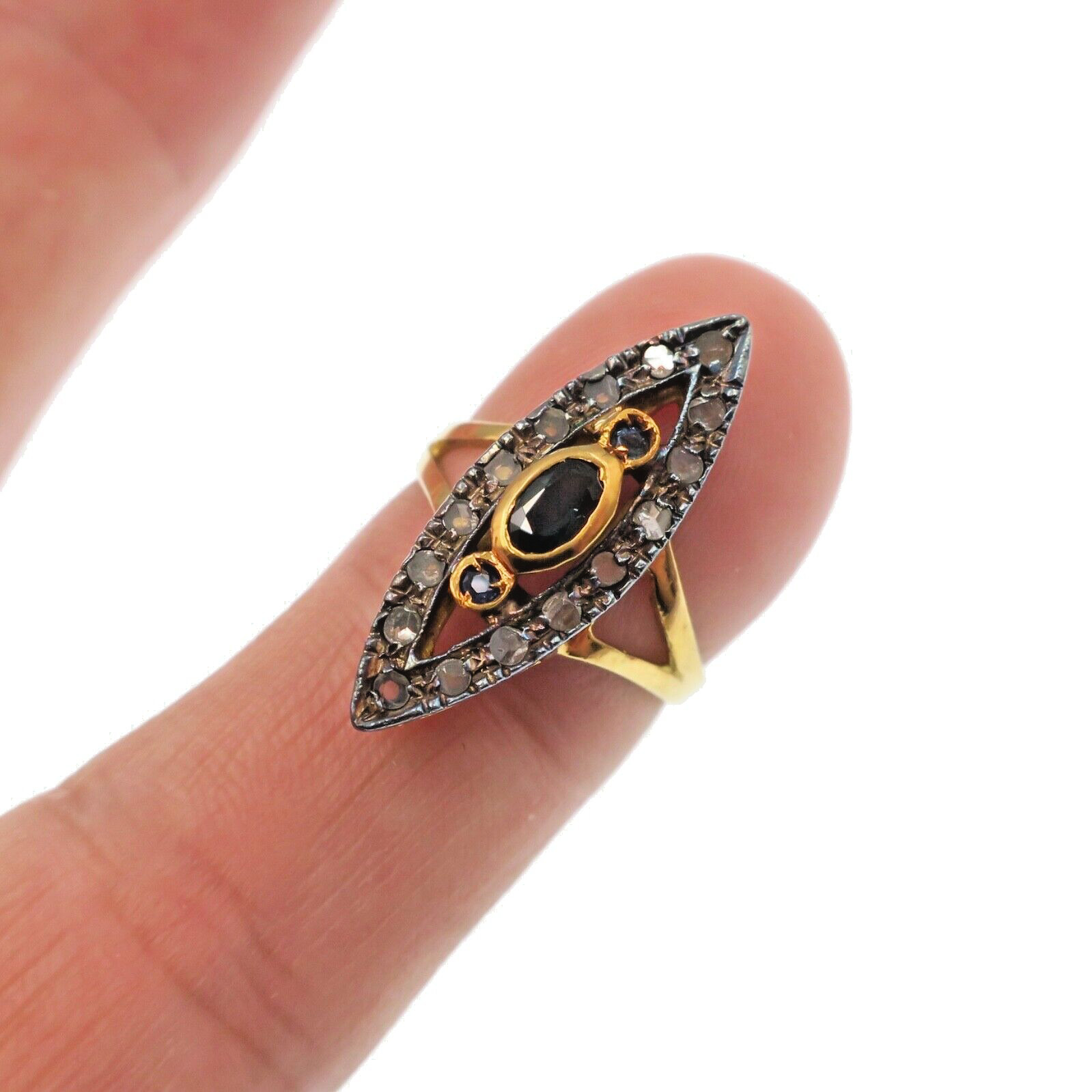 Vintage 18k Solid Yellow Gold Blue Sapphire and Rose Cut Diamond Ring Size 6