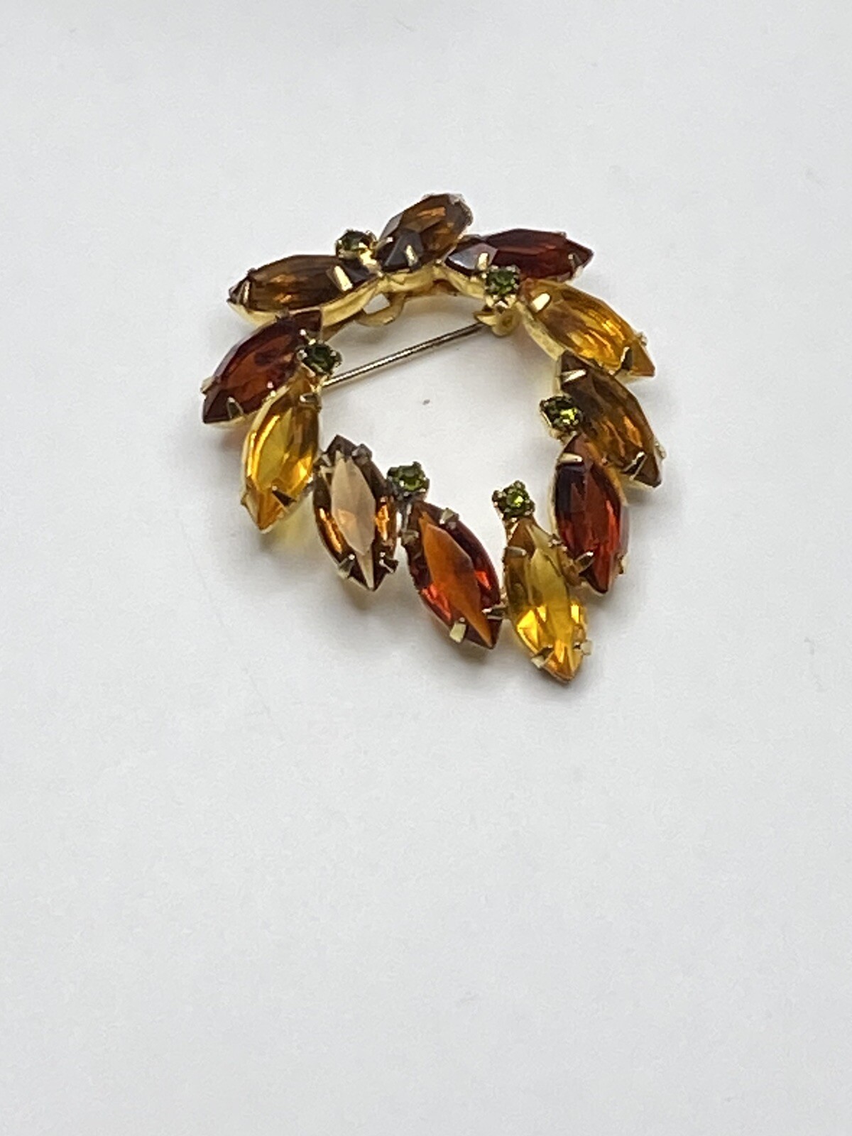 brooch Amber rhinesstone julianna Style? Looks Like A Julianna Not Sure