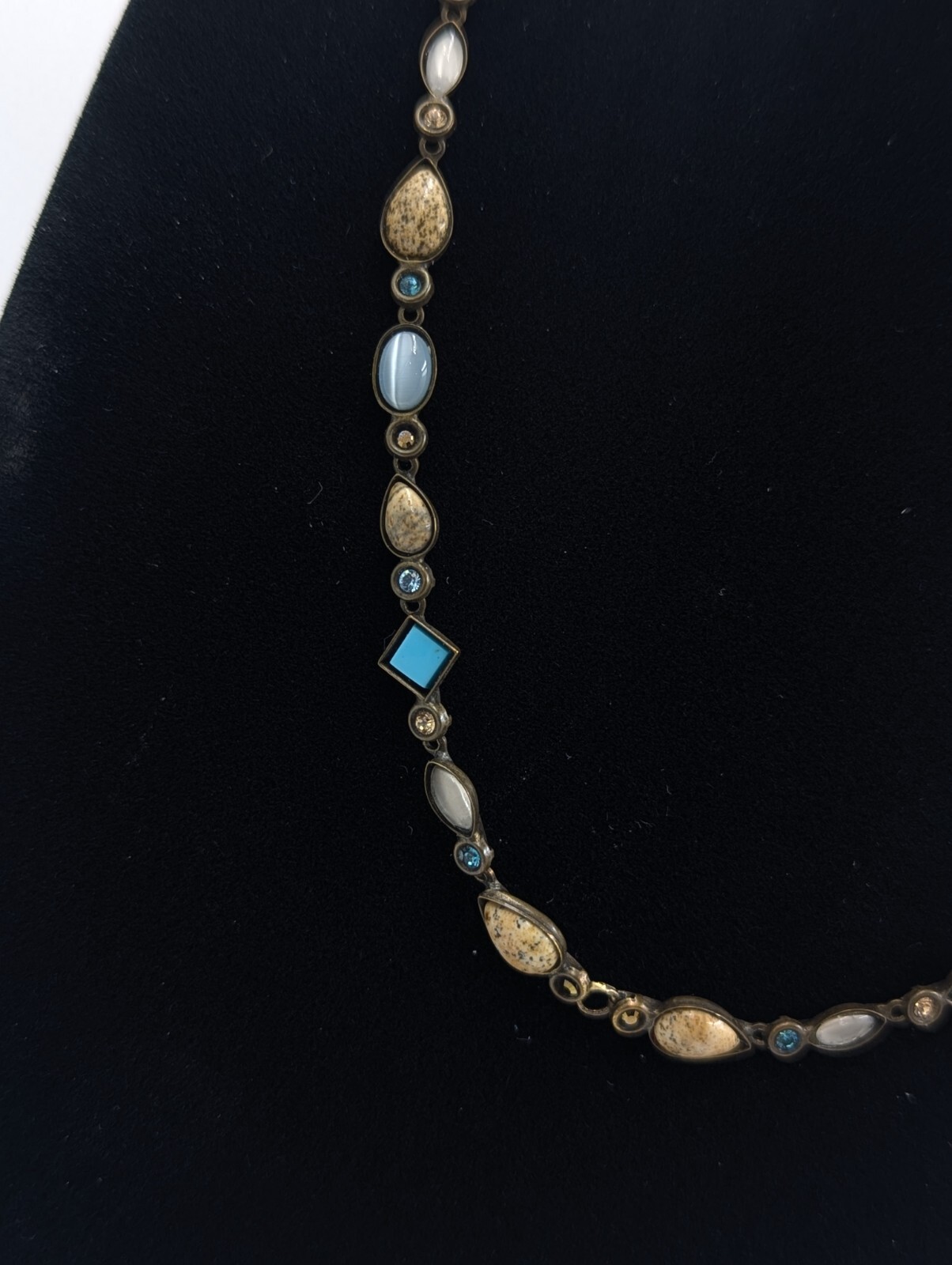 Multi Color Vintage Sorrelli 14-16.5″ Pastel Necklace U244