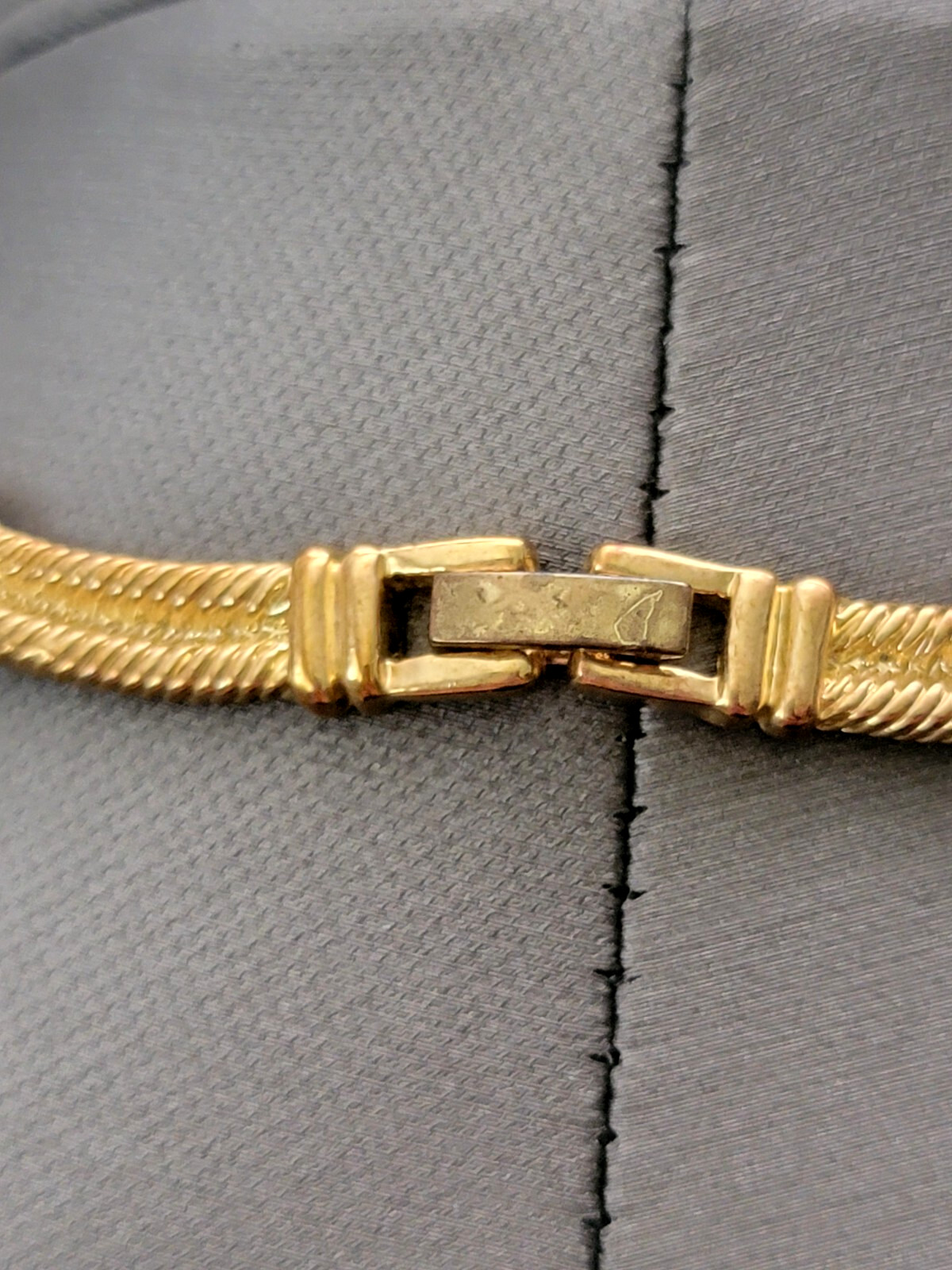 Vintage Gold Tone Segmented Bar Links Rhinestone Collar Necklace 16″ L