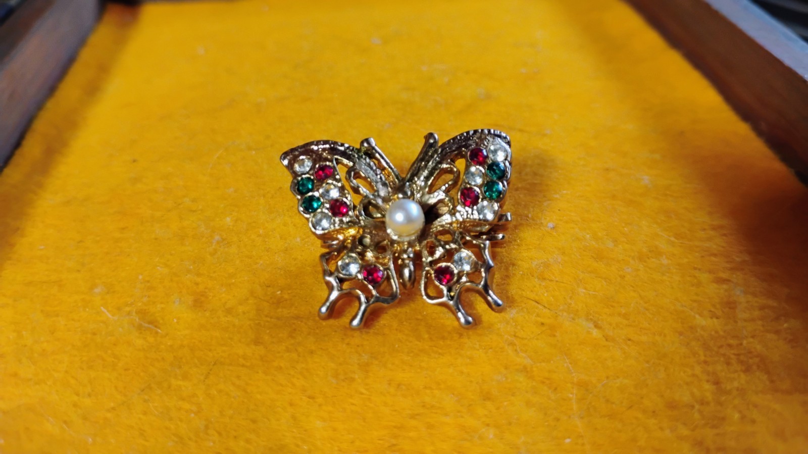 Vintage Butterfly Jewelry? Not Sure What It Is