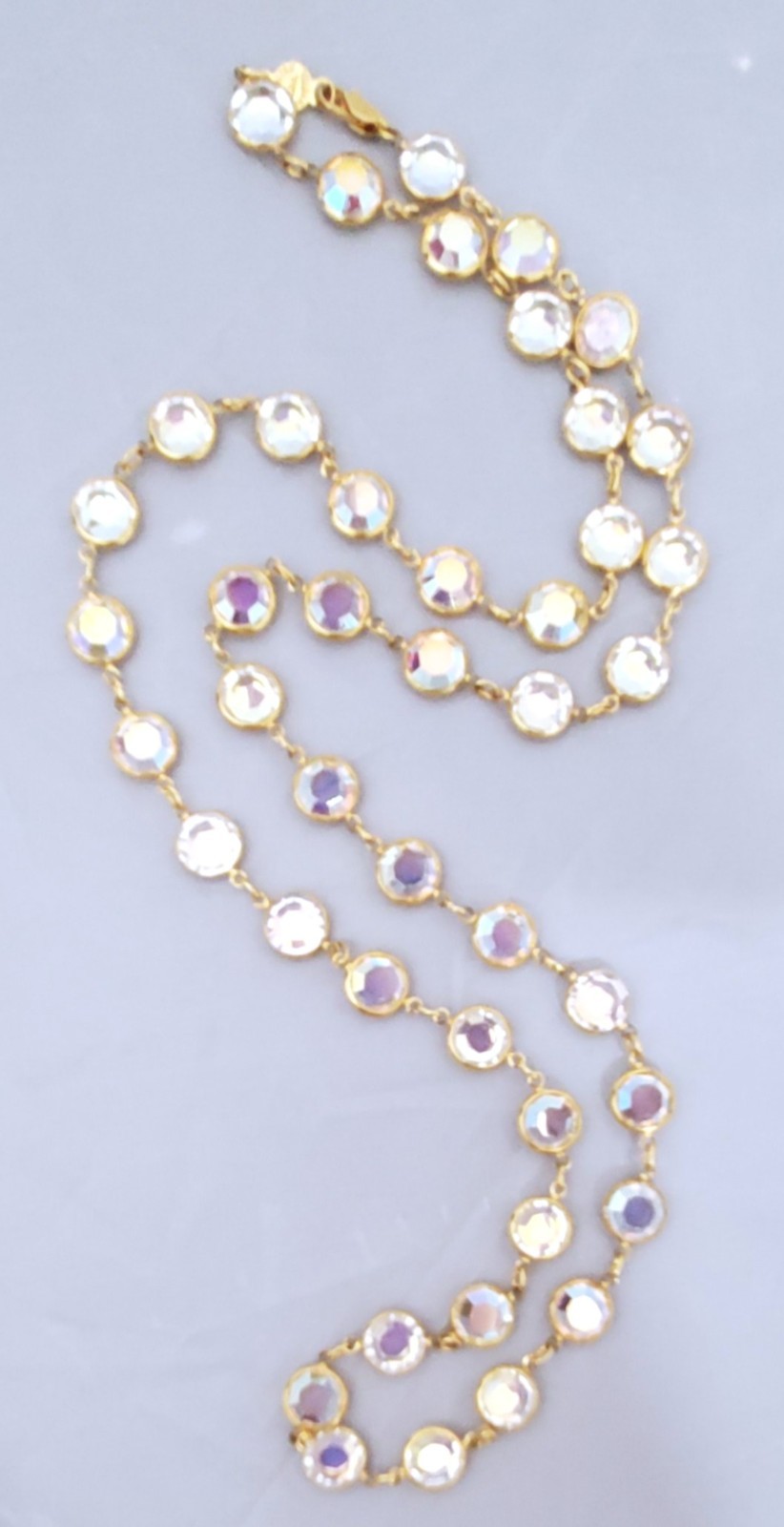 Vintage Aura Borealis Peacock Faceted Round Crystal Necklace Brilliant 35″ Long