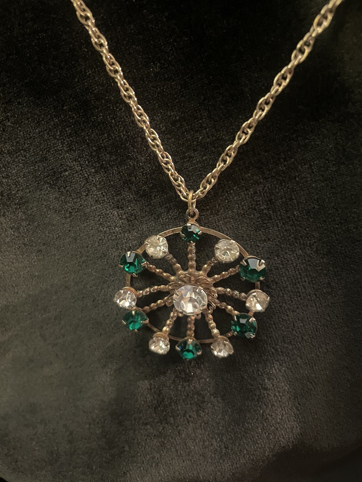 Vintage CA Co 12K Gold Filled 24″ w Green & Clear Stone Starburst Pendant🌺🌺