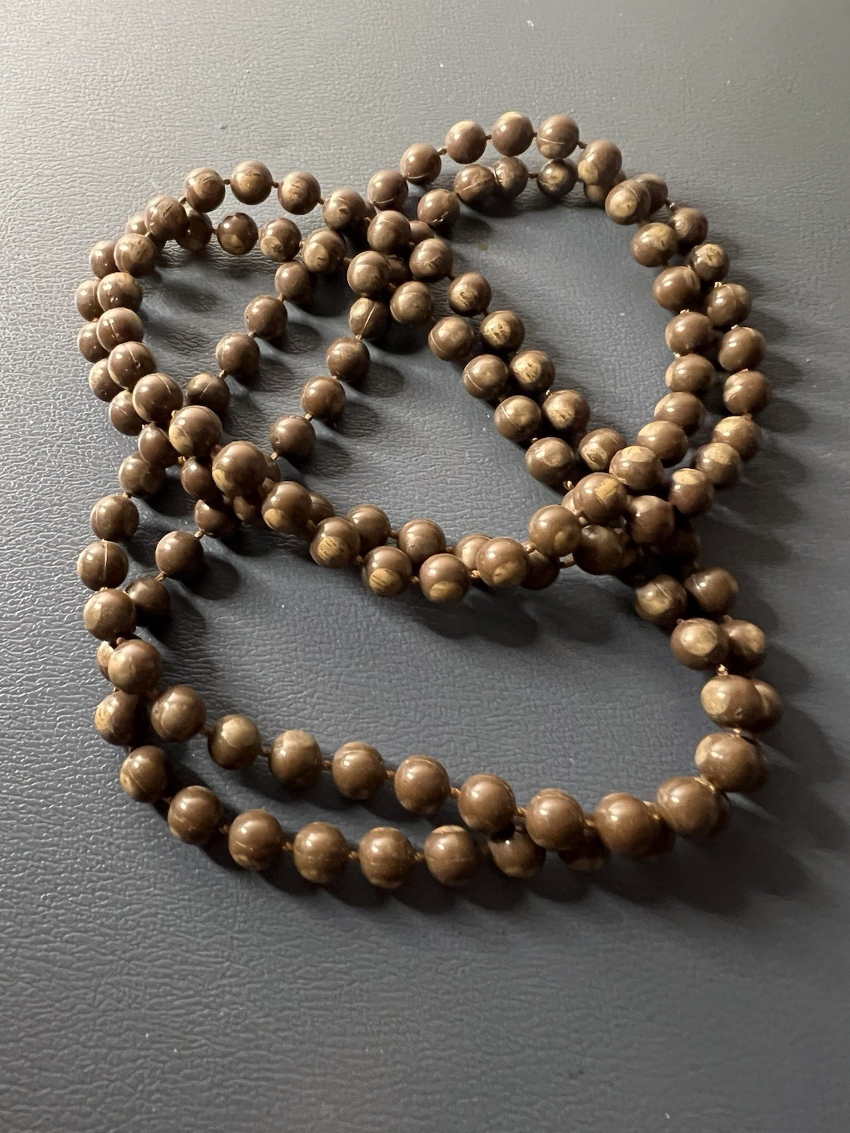 Costume Jewelry, Vintage (Lot Of 6) Shell & Beaded Brown White Necklaces #77