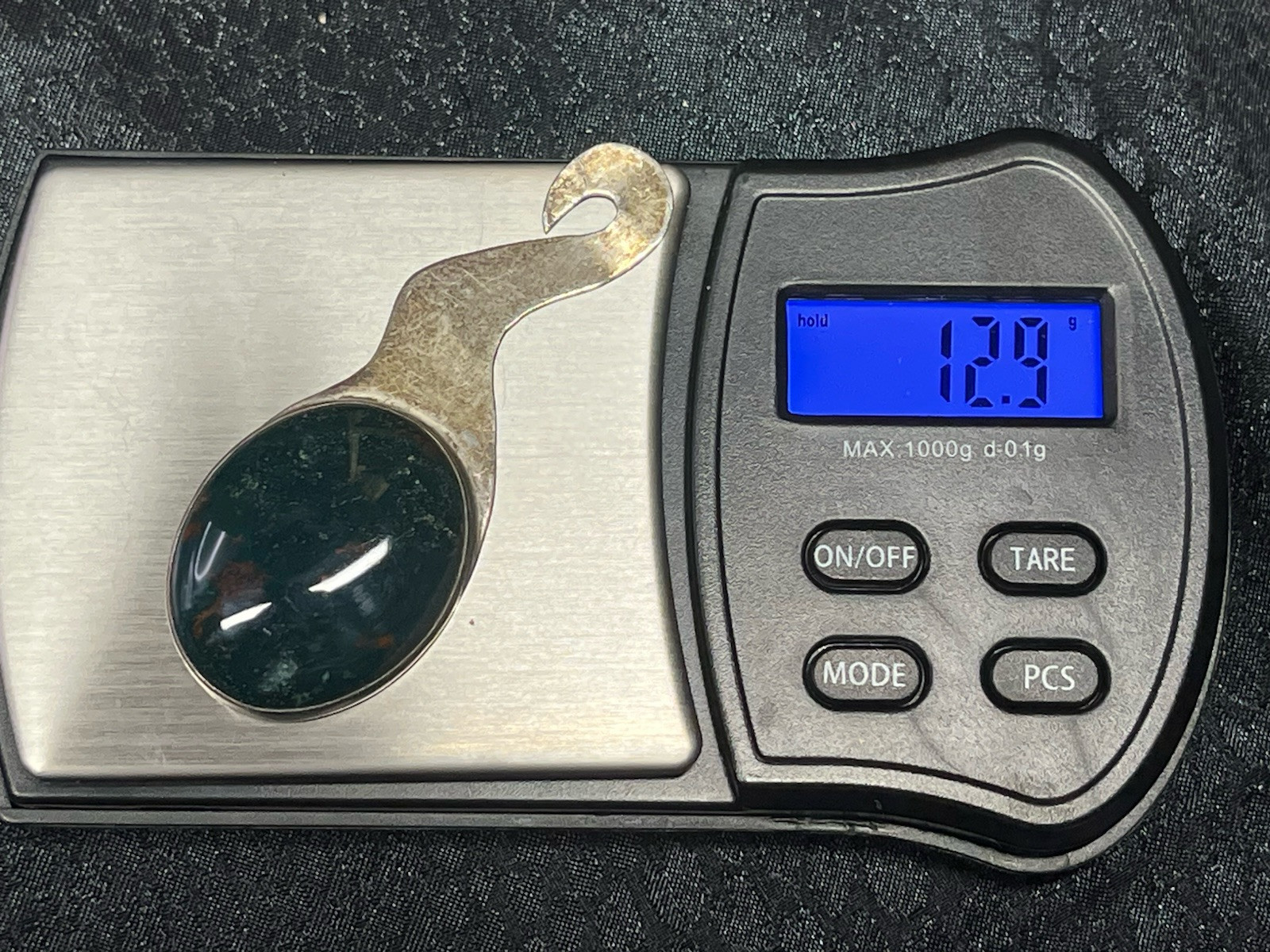 MCM 925 Sterling Silver Pendant With A Polished Cabochon Bloodstone 12.9g