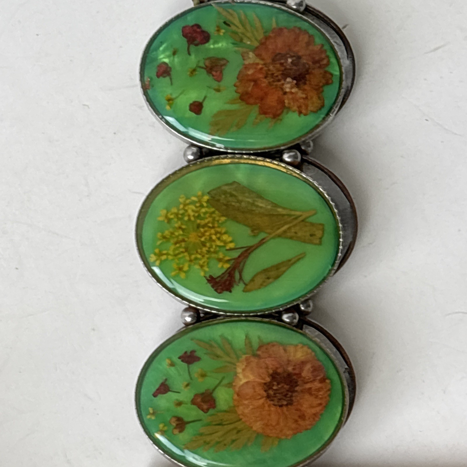 Vintage Dried Flowers Bracelet Pressed Lucite Resin Stretch Band