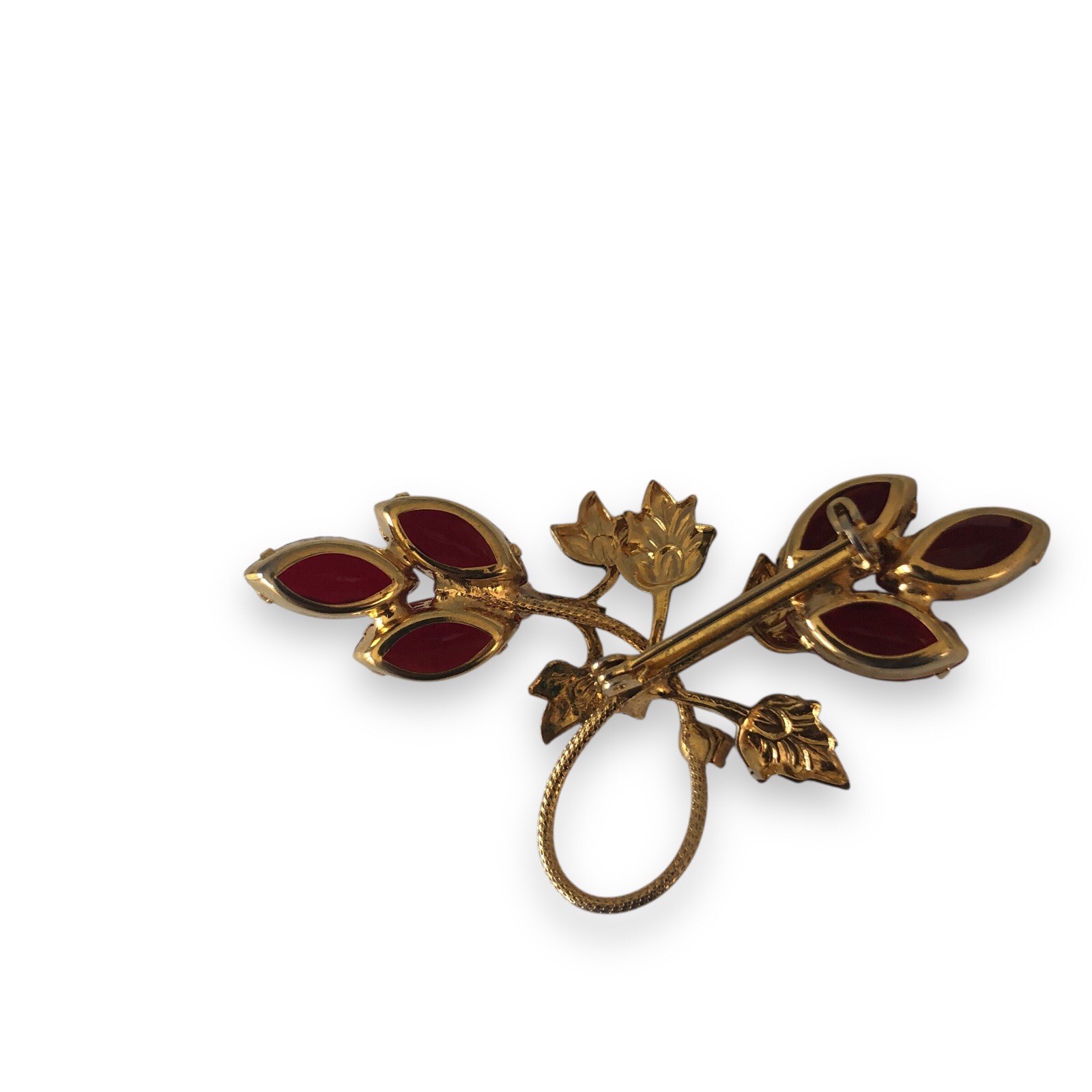 Vtg Delicate Enameled Gold Tone Metal Red Stones Prong Setting Floral Brooch Pin