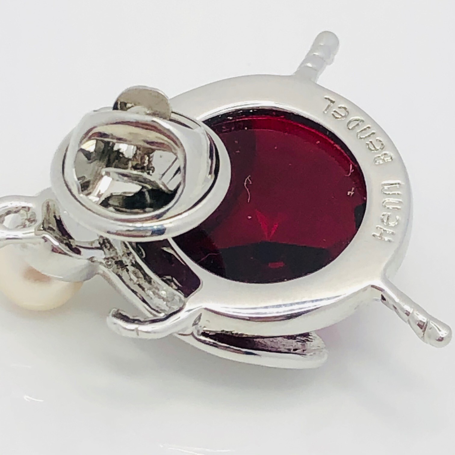 Auth New Henri Bendel Lady Bug Beetle Ruby and Faux Pearl Brooch Broach