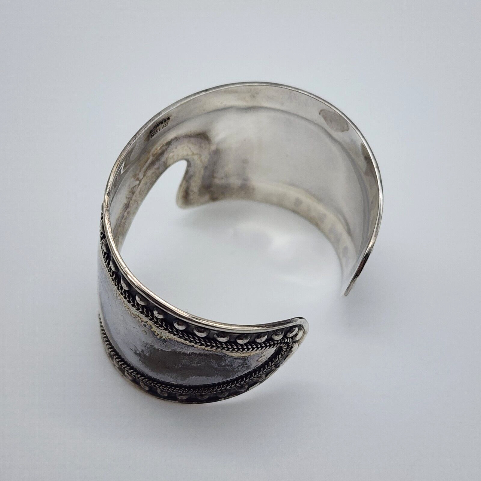 DELL Bead Modernist Abstract – Sterling Silver 925 Wide Cuff Bangle – 6.8″