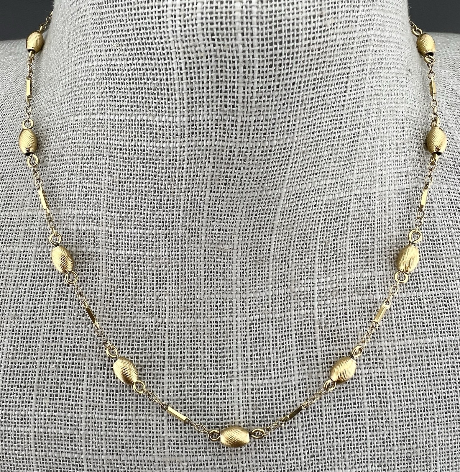 Vintage Monet Necklace Dainty Gold Tone Textured Oval Beads Bar Link Signed 15”