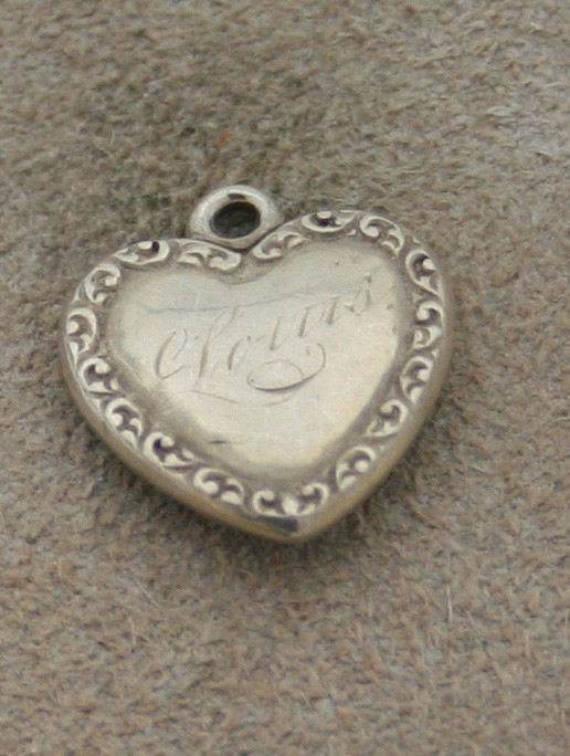 VICTORIAN VINTAGE STERLING HEART CHARM – Raised Border & Inset Red Bead