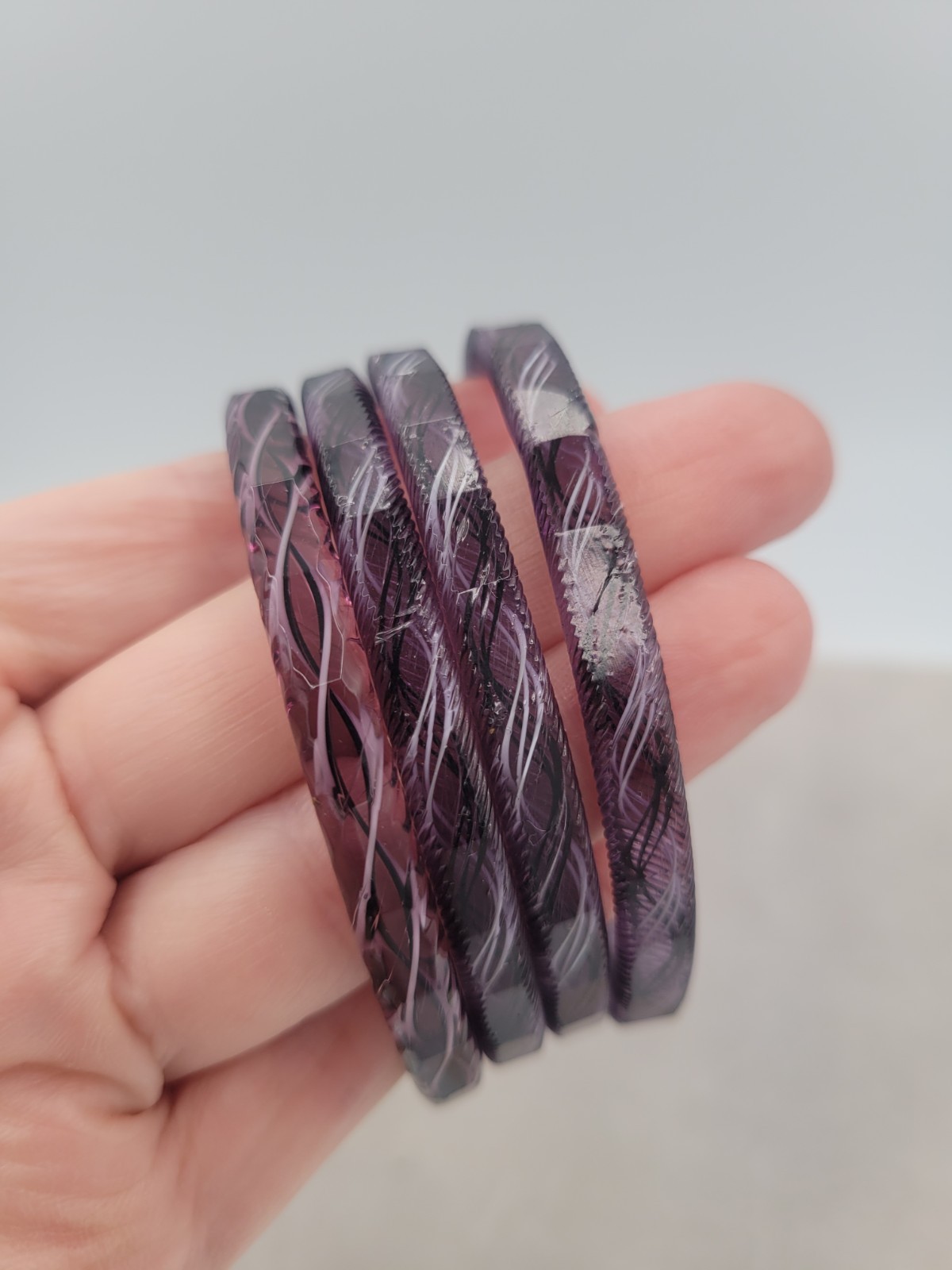 Vintage Murano Purple Art Glass White Black Swirl Ribbon Faceted Bangle Bracelet
