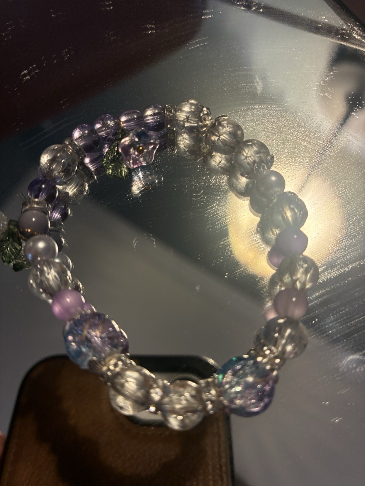 High-quality glass like beads Silver pearls, a dreamy combination. No filters.