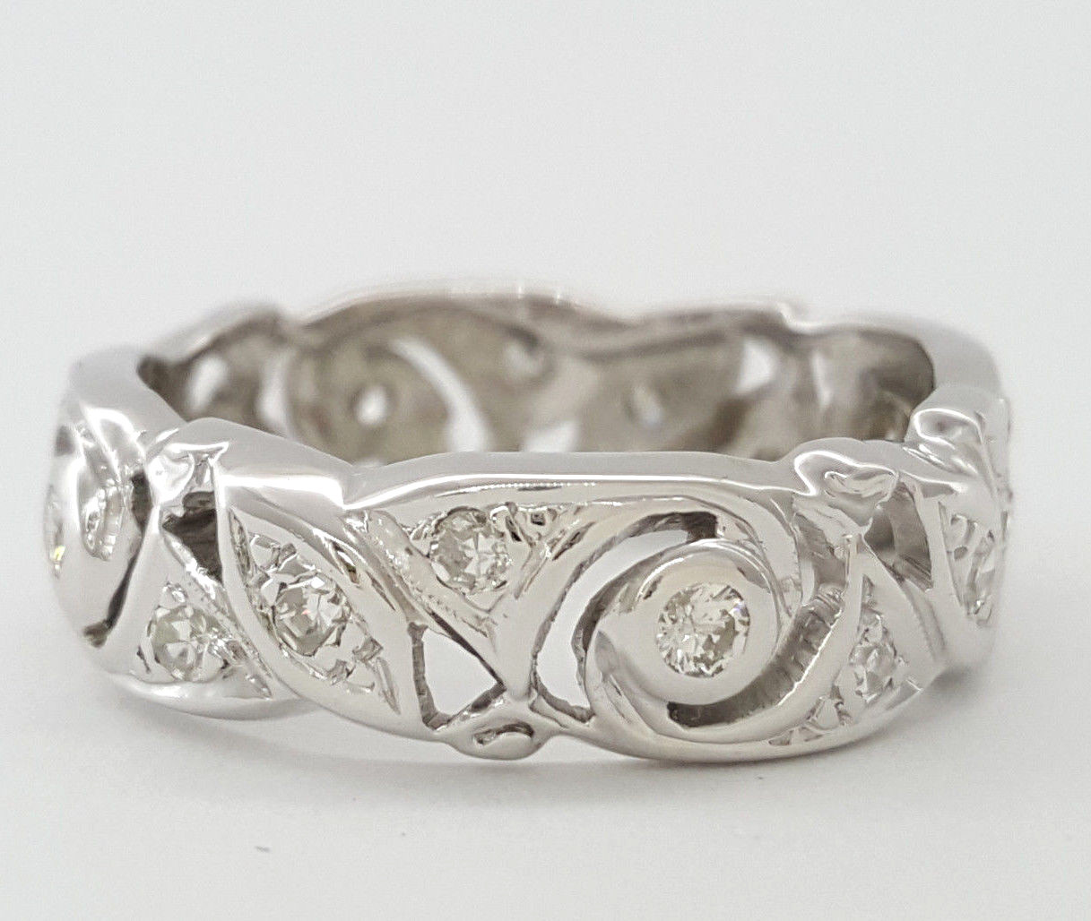 Antique Natural Round Diamond Flower Band Ring 14K White Gold 0.35 ct 6.5 mm