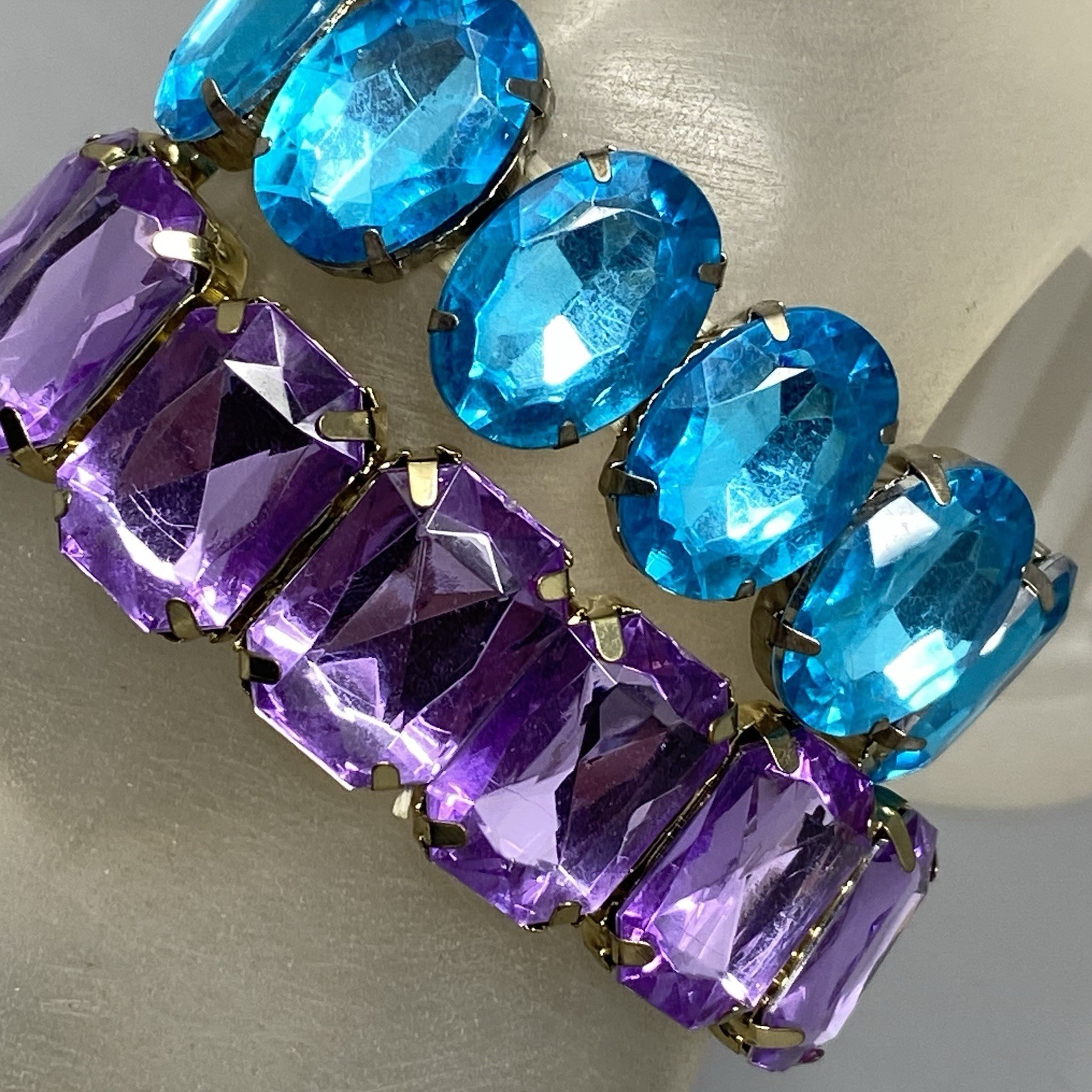 Rhinestone Stretch Bracelet Lot of 6 Blue Purple Clear Acrylic Silver Gold Tone