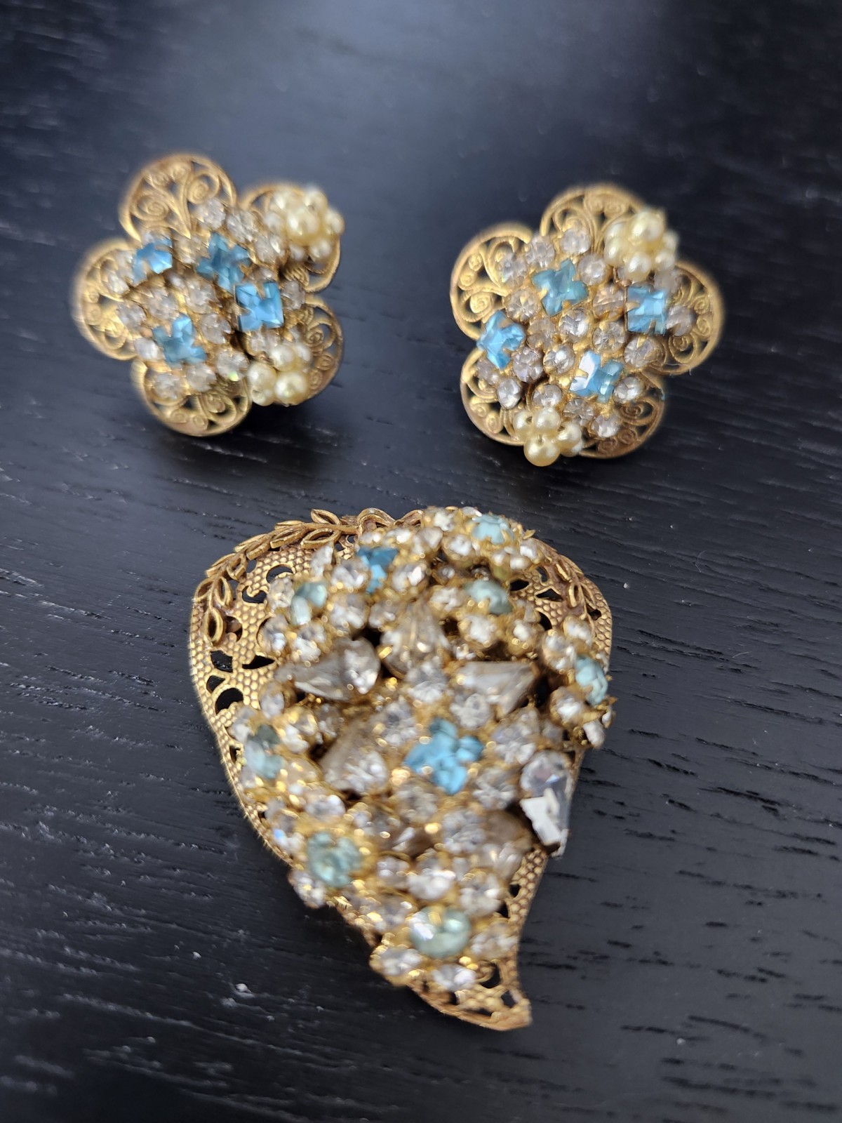 Original By Robert Vintage BROOCH & EARRINGS SET Gold Plate, Pearls, Rhinestones