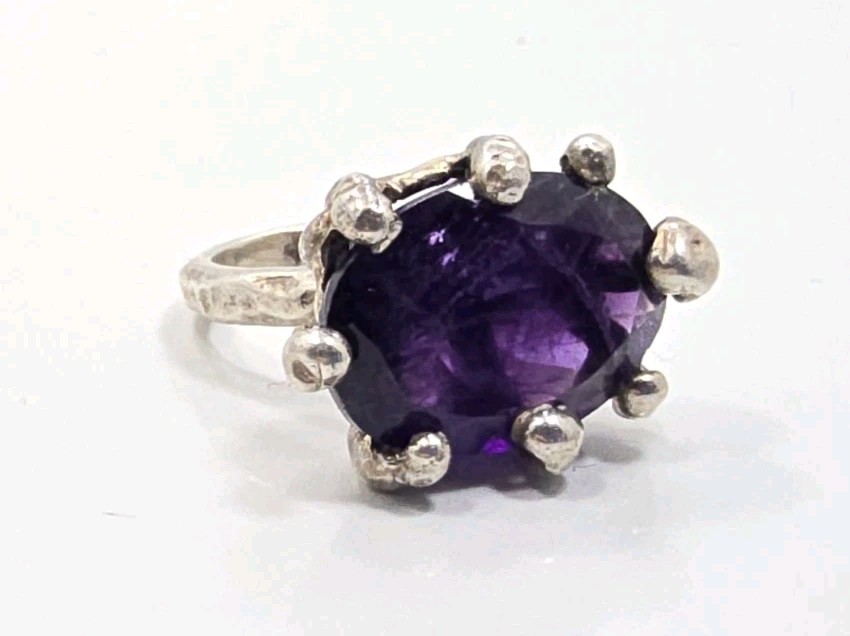 Beautiful Vintage Sterling Silver 925 Brutalist Amethyst Ladies Ring Size 5