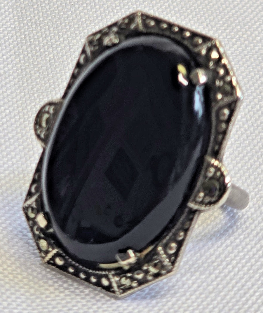 Vtg Sterling Silver Ring 7.49g Fine Jewelry Size 4.25 Band Onyx Look *READ*