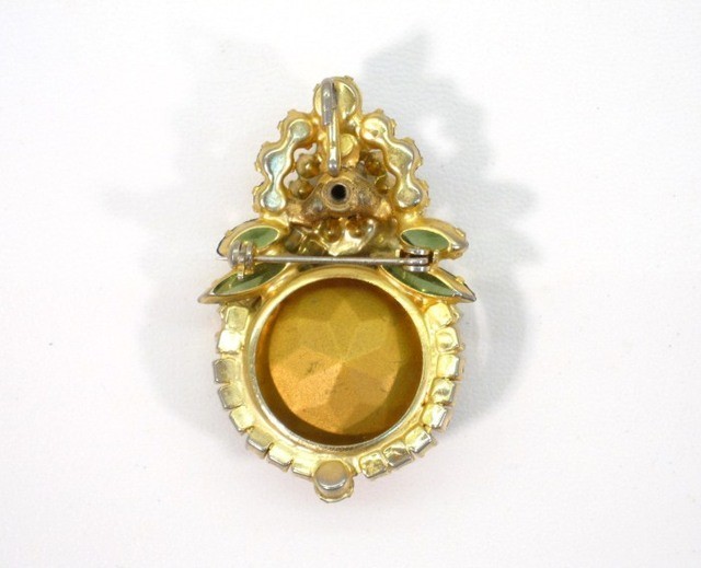 JULIANA DELIZZA AND ELSTER GREEN HELIOTROPES PENDENT- BROOCH