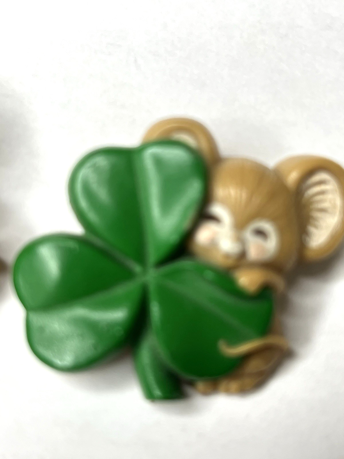Vtg Lot 2 Hallmark St. Patricks Day Green Clover Leprechaun Mouse + Bear Pins