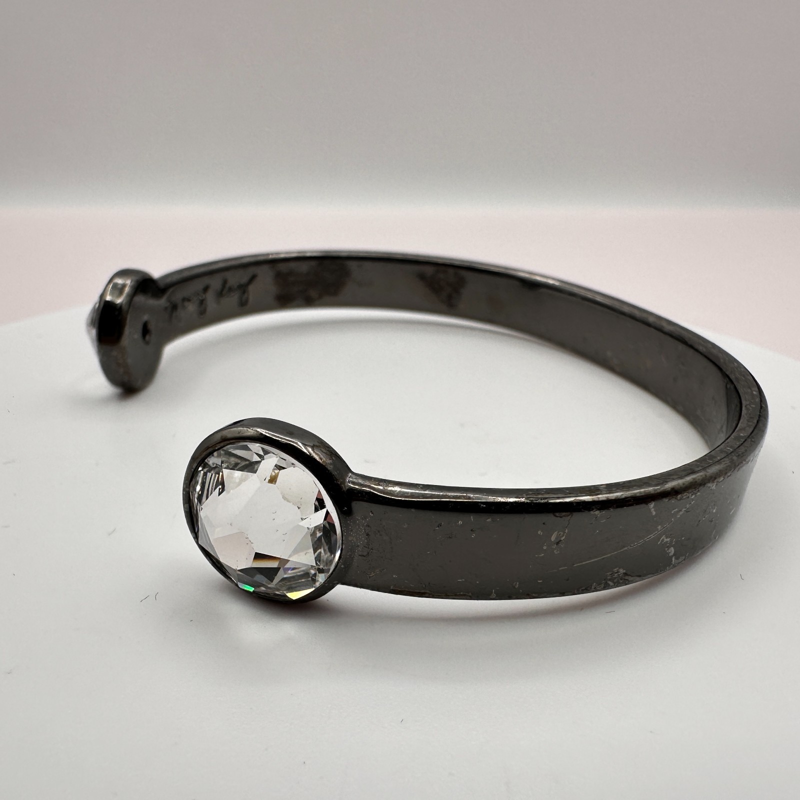 Vintage 90s Mary Kay One Person Can Hand Bracelet Gunmetal Tone Fashion Jewelry