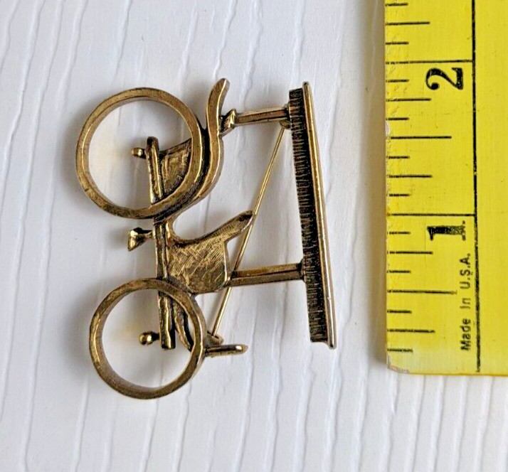Zentall Horseless Carriage Brooch Vintage Antique Car Surrey Collectible