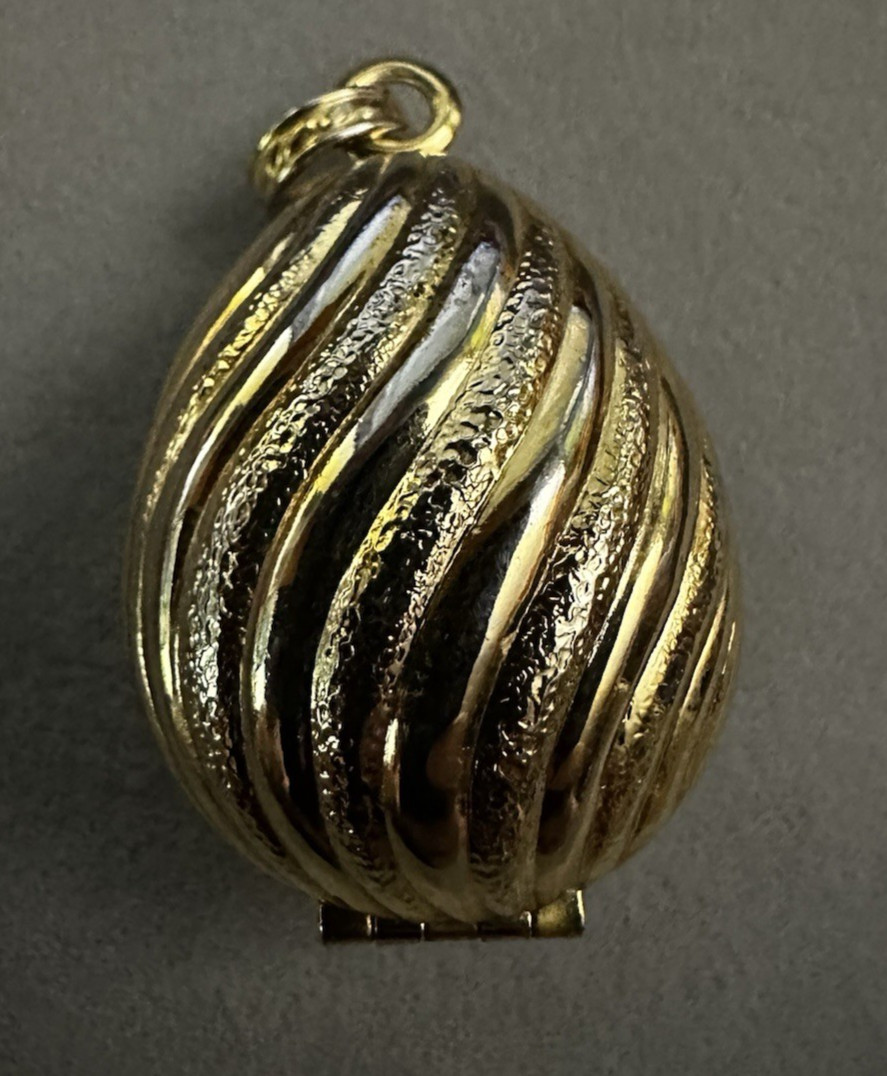 1968 Avon “Golden Charmer” Glacé Wax Perfume Case Pendant